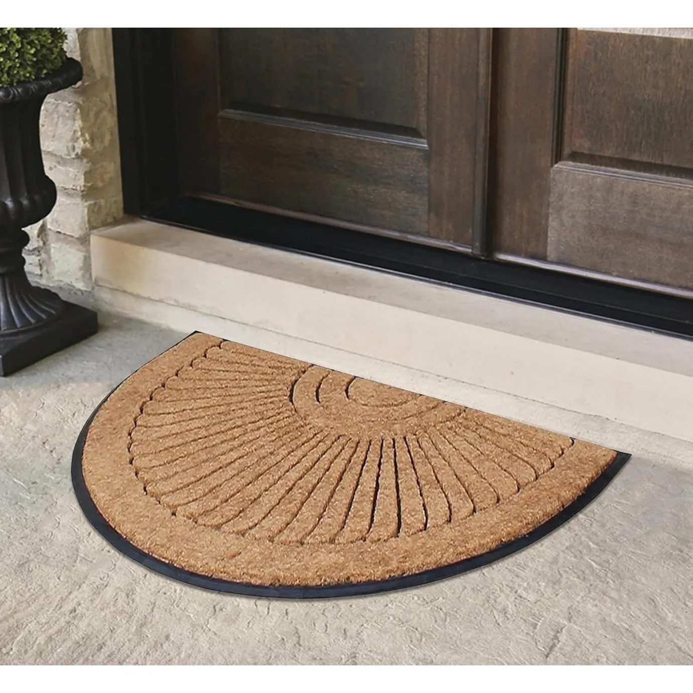 A1HC Albertina Sunburst Natural Coir & Rubber Large Door Mat