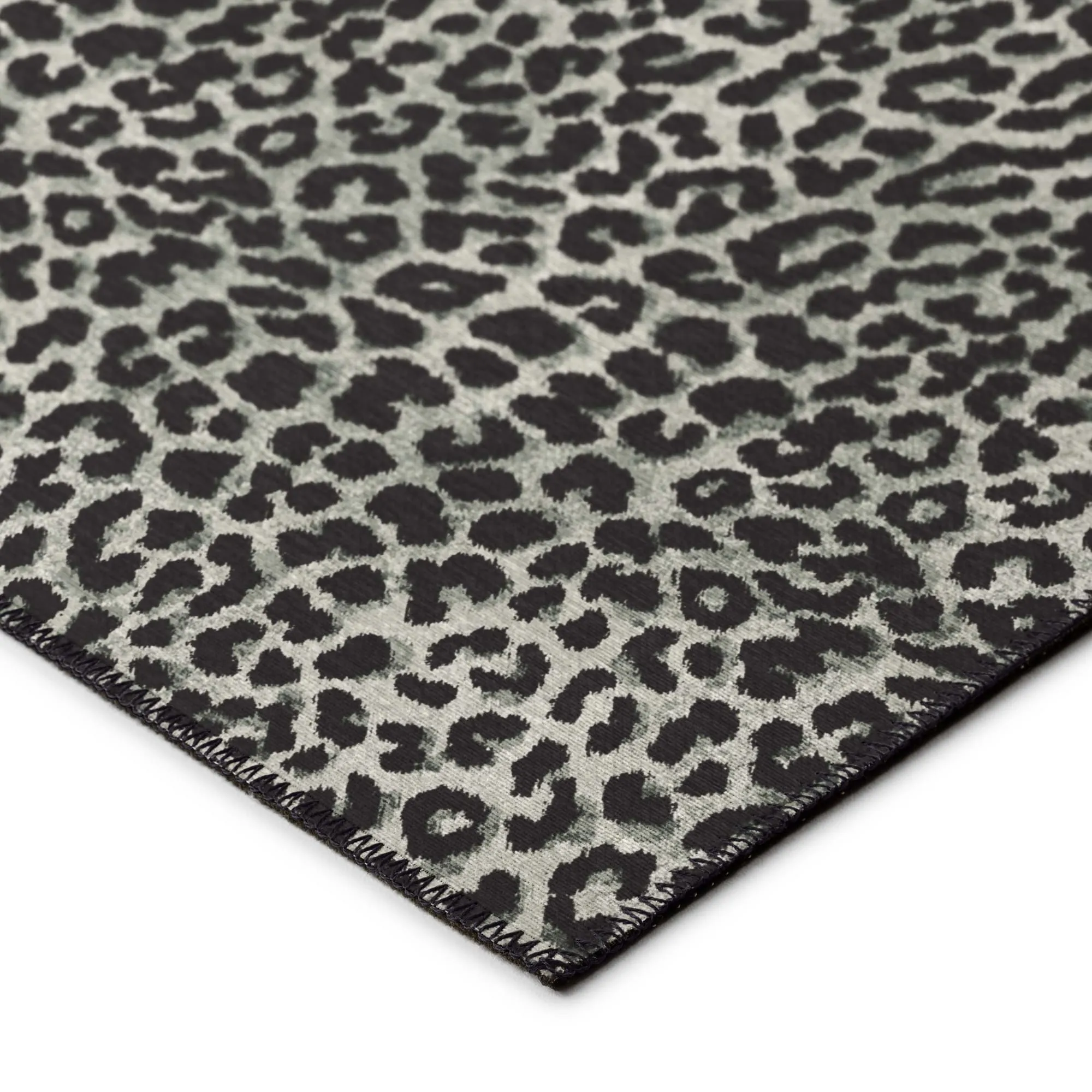 Addison Indoor/ Outdoor Safari Leopard Animal Print Washable Area Rug