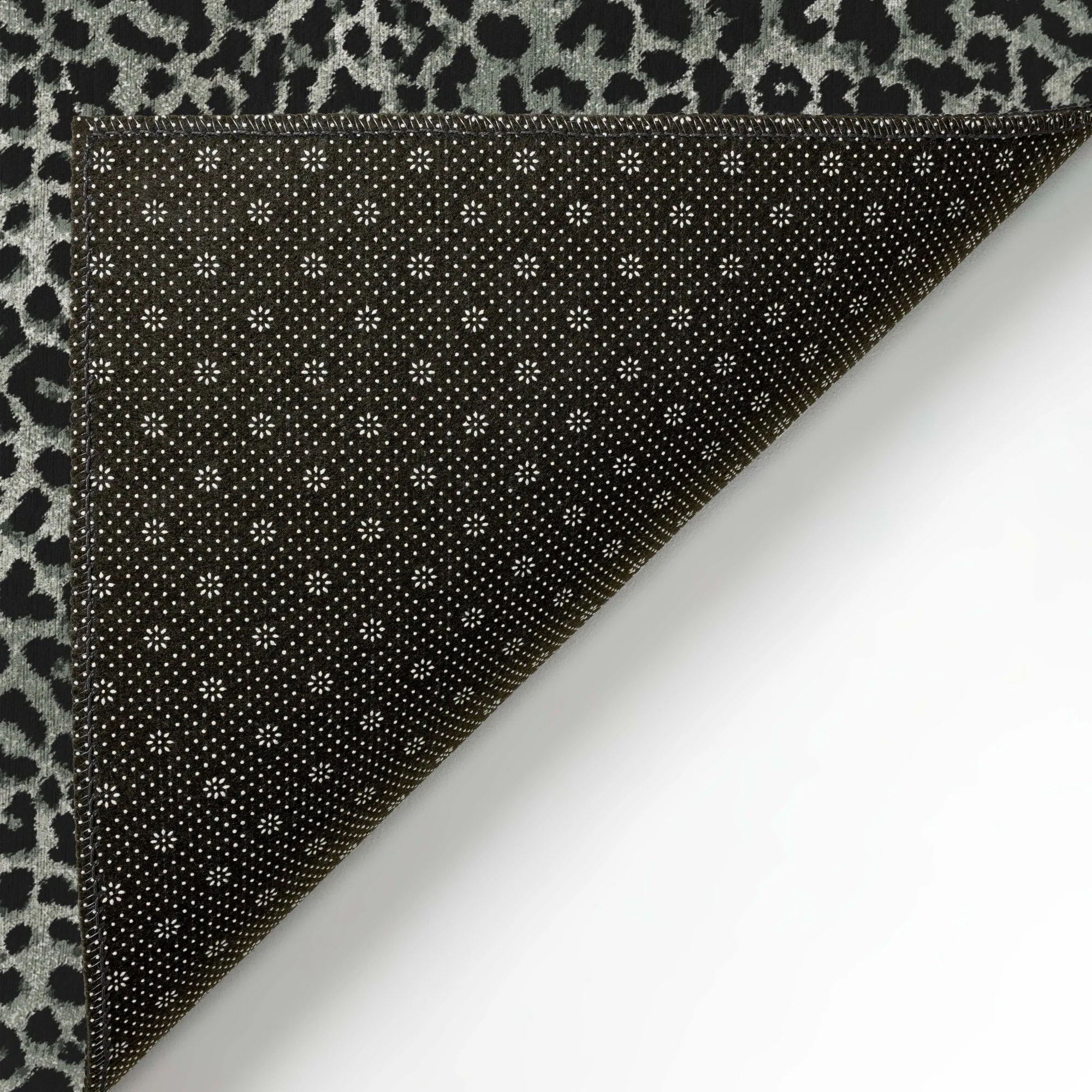 Addison Indoor/ Outdoor Safari Leopard Animal Print Washable Area Rug
