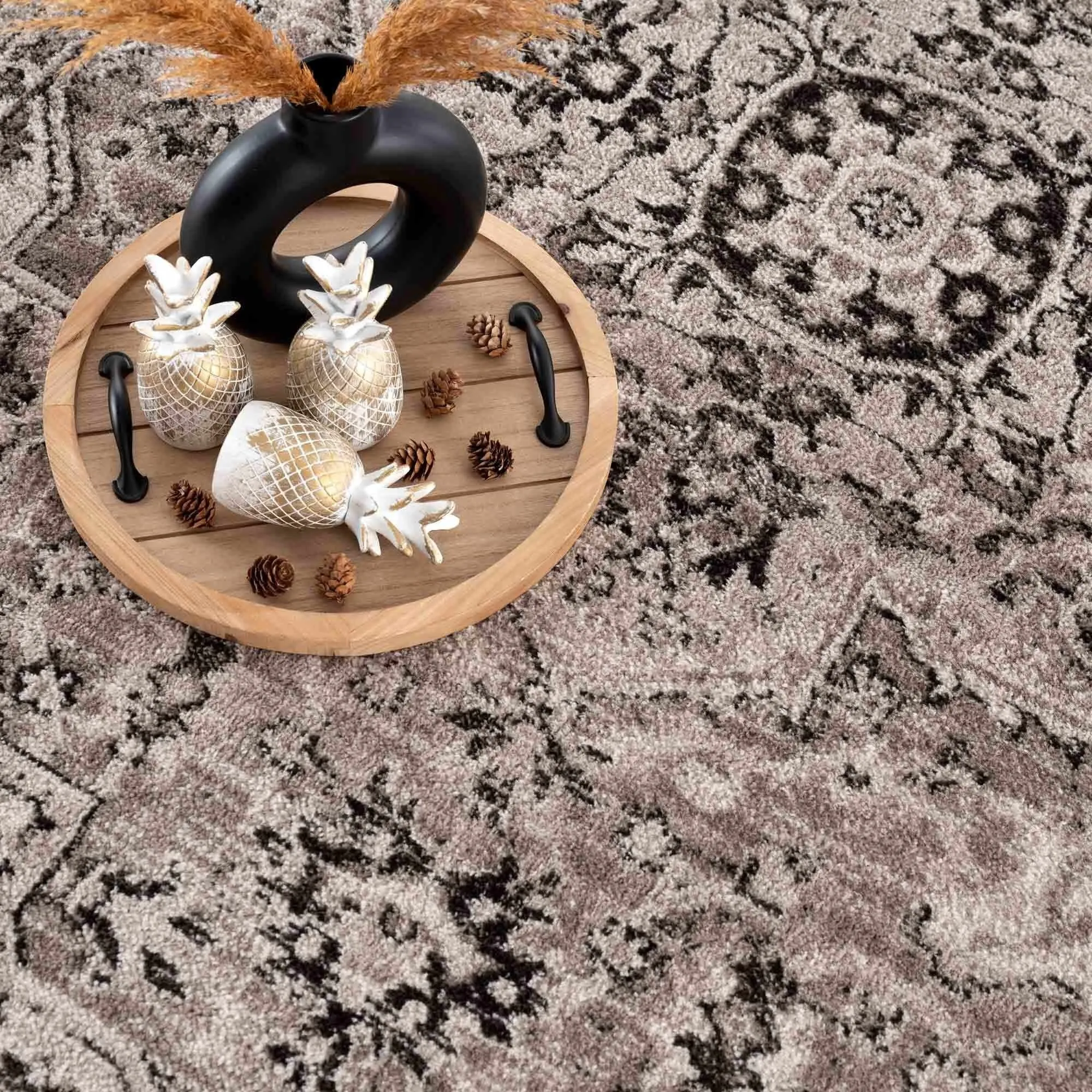 Albie Oriental Persian Medallion Area Rug
