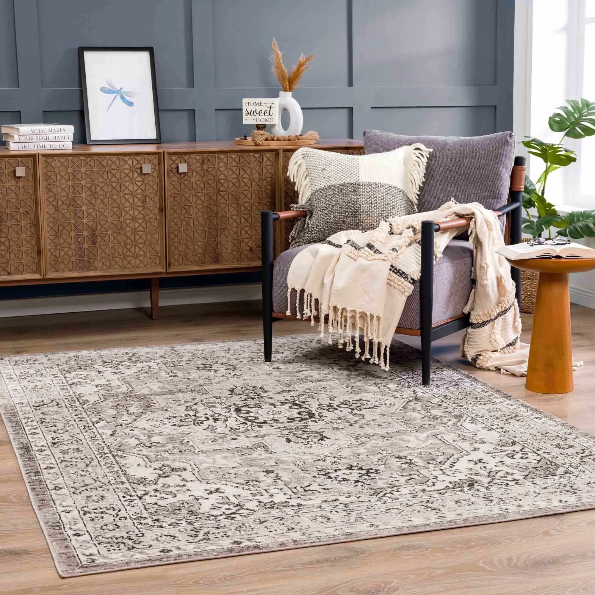 Albie Oriental Persian Medallion Area Rug
