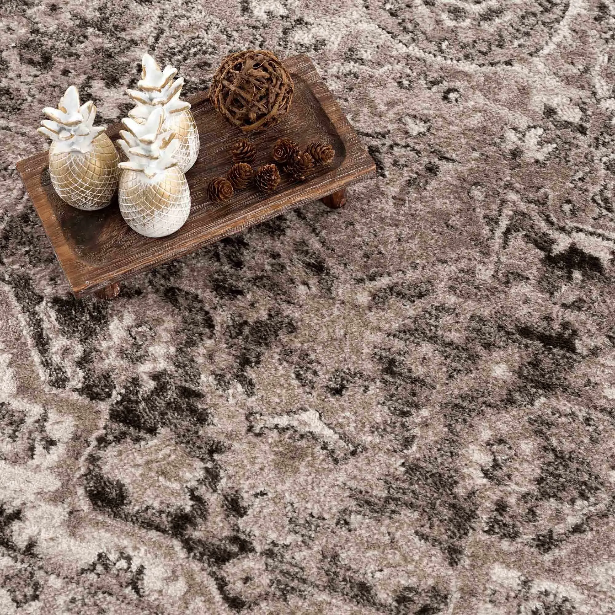 Albie Oriental Persian Medallion Area Rug