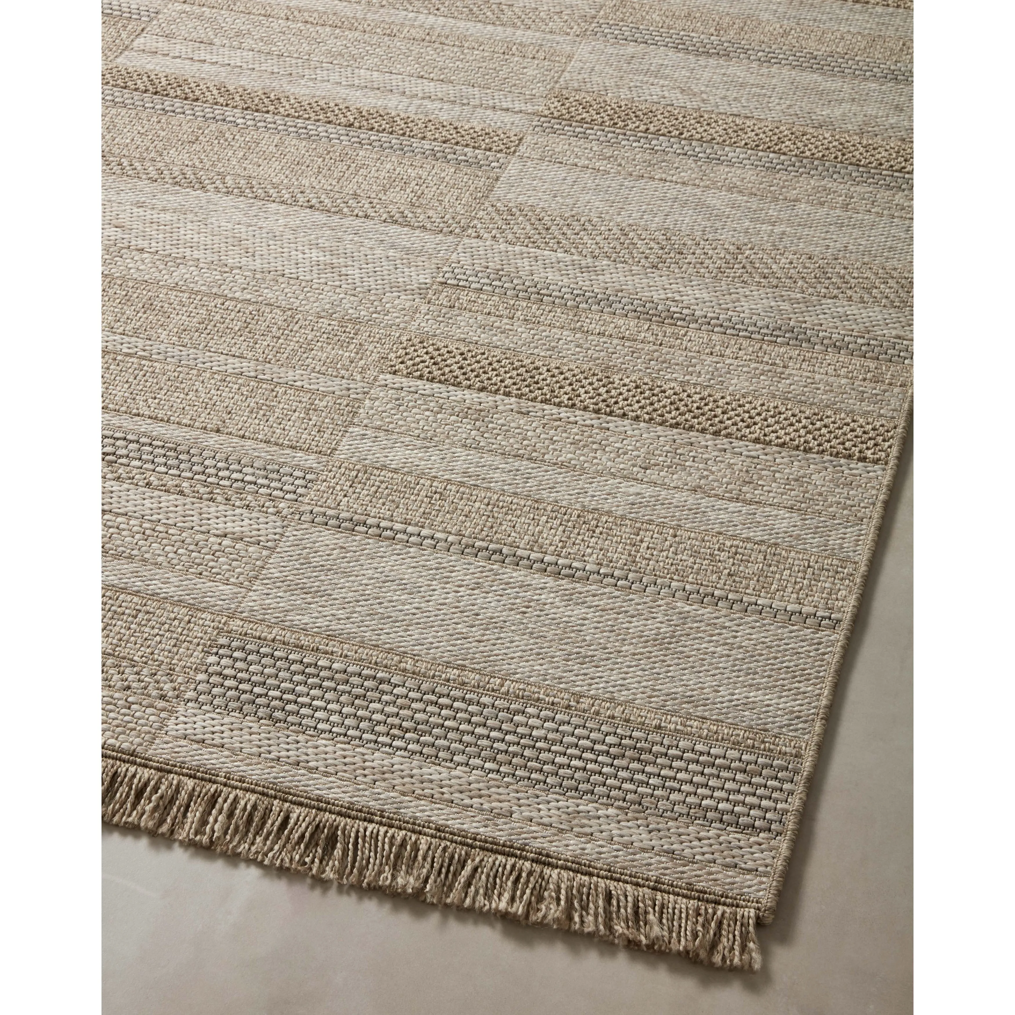 Alexander Home Dana Indoor / Outdoor Modern Area Rug