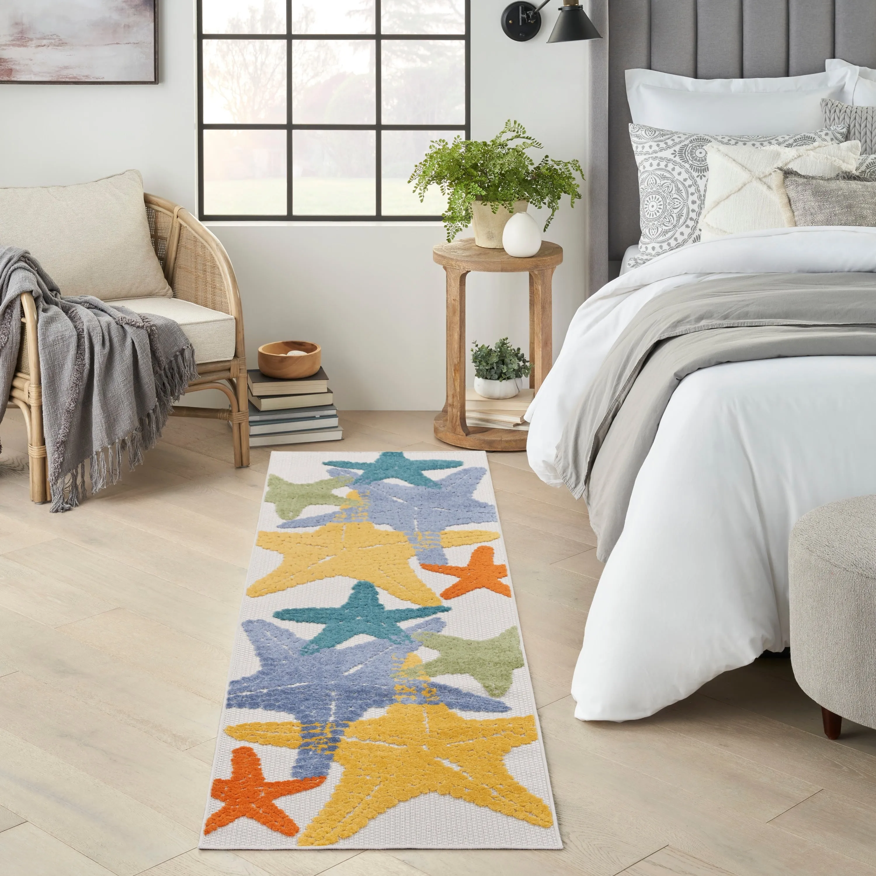 Aloha Coastal Starfish Beach Indoor/Outdoor Area Rug