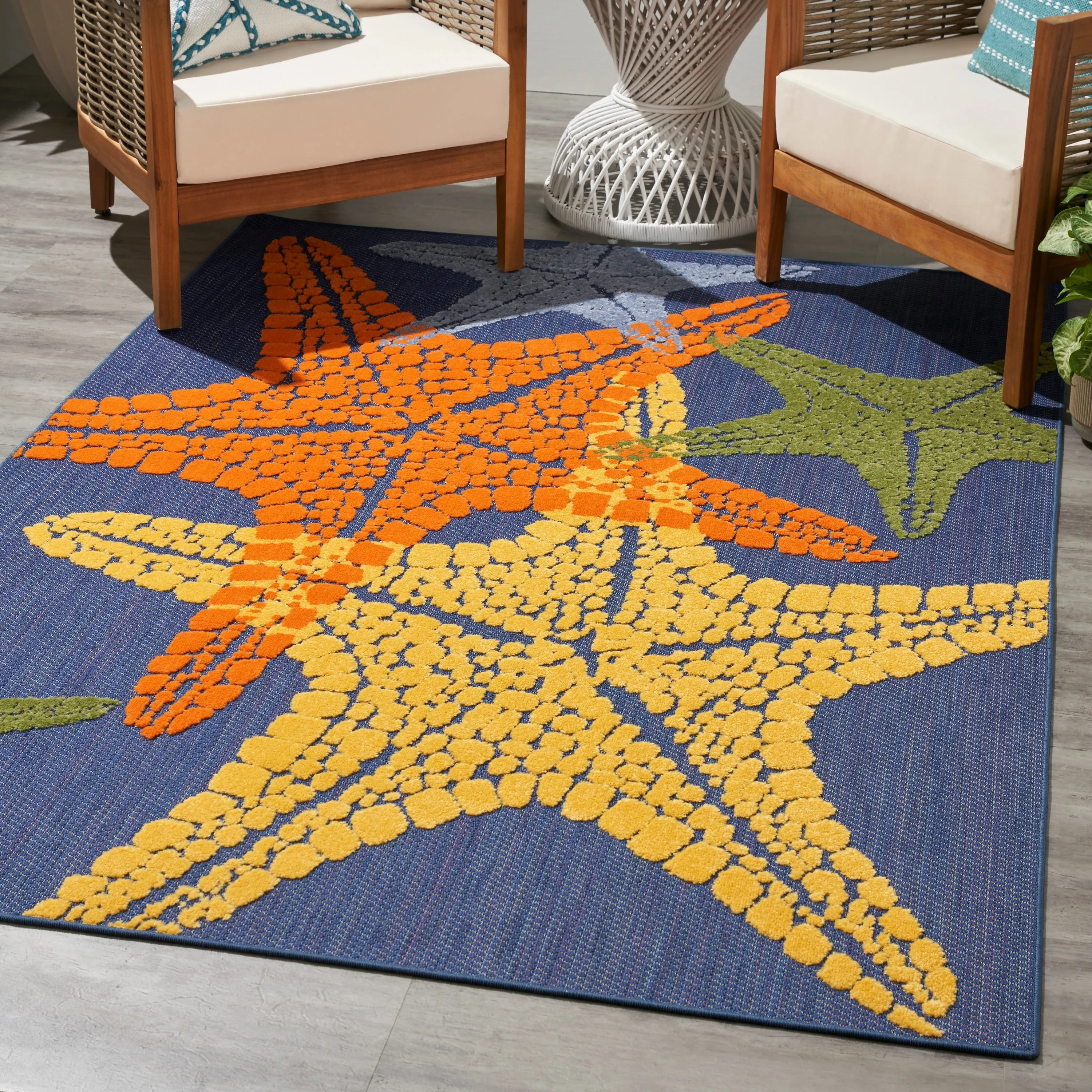 Aloha Coastal Starfish Beach Indoor/Outdoor Area Rug