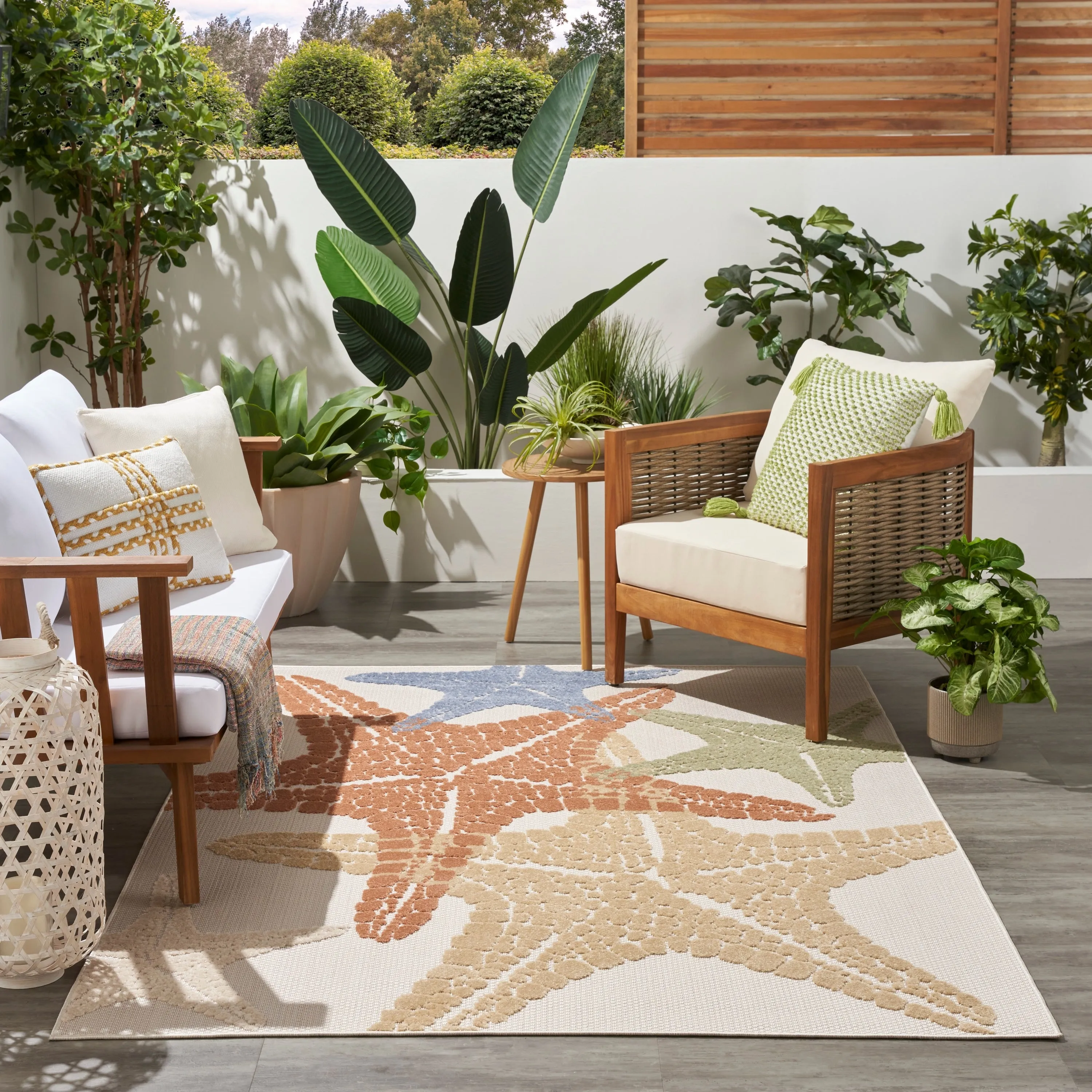 Aloha Coastal Starfish Beach Indoor/Outdoor Area Rug
