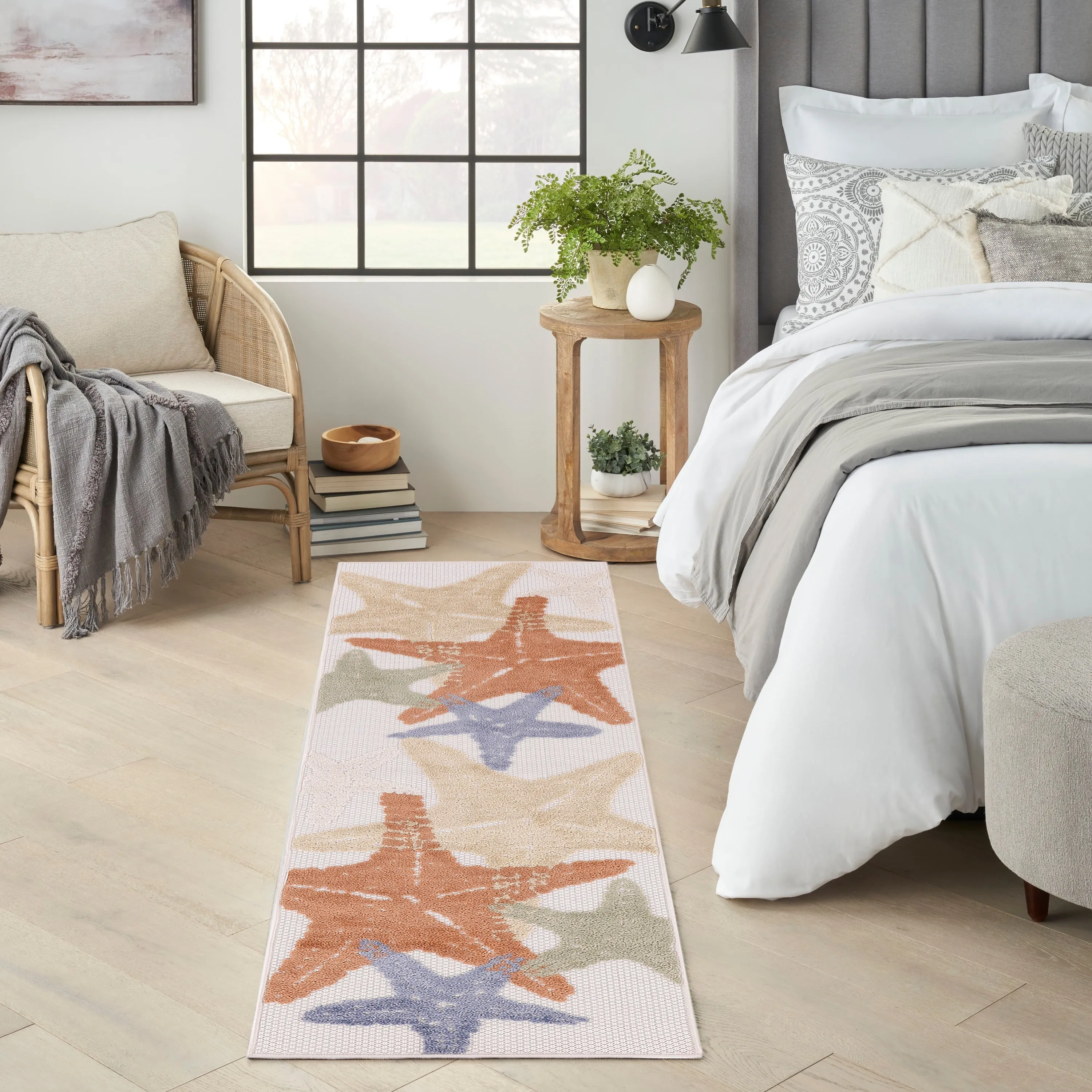 Aloha Coastal Starfish Beach Indoor/Outdoor Area Rug