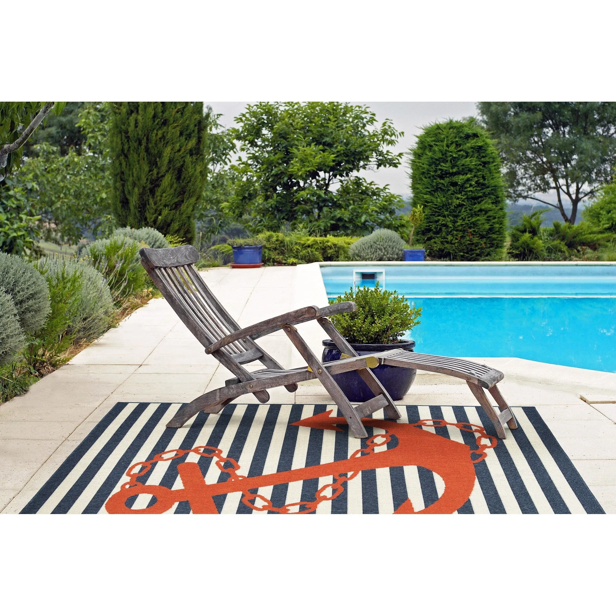 Amalie Geometric Border Coastal Polypropylene Indoor/ Outdoor Area Rug