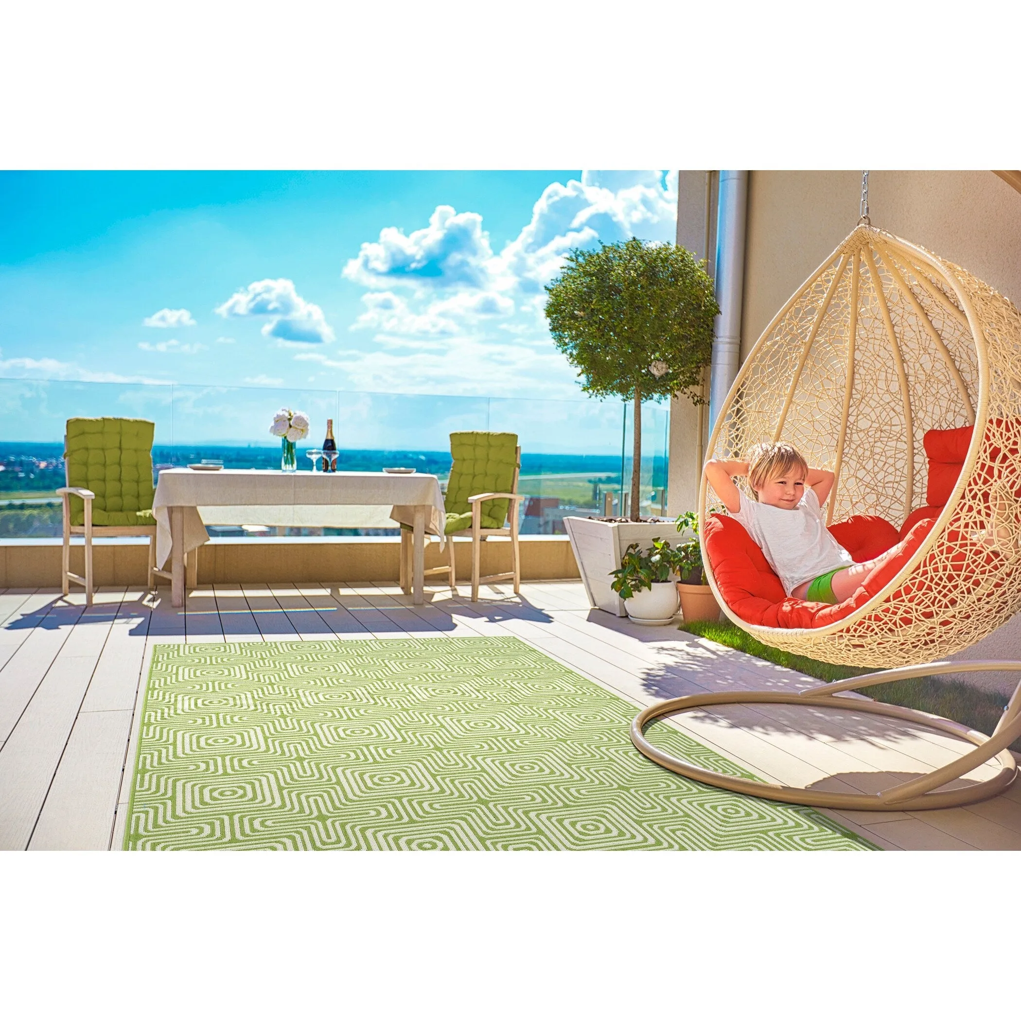 Ambrosi Indoor/Outdoor Rug