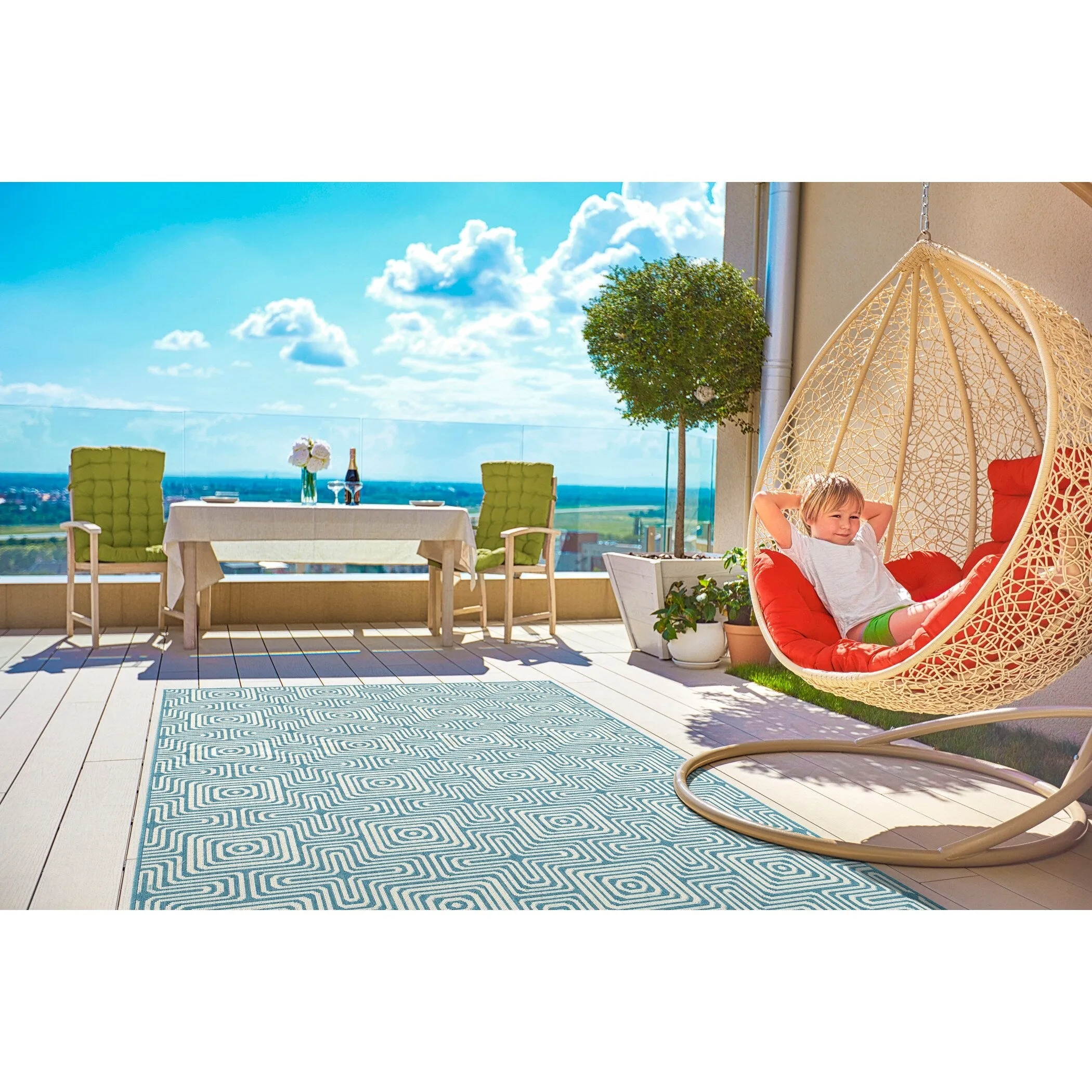 Ambrosi Indoor/Outdoor Rug