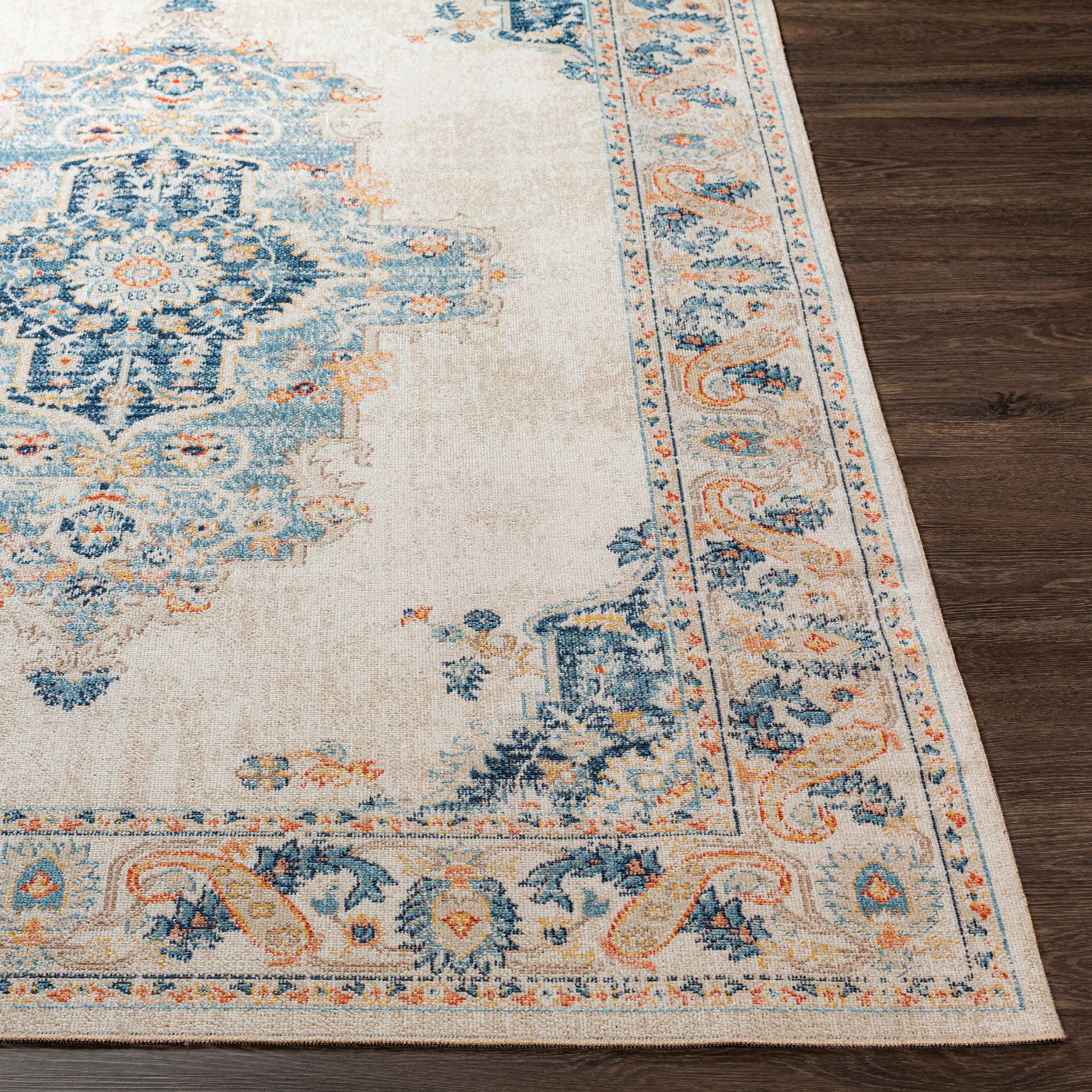 Artistic Weavers Davanee Indoor/ Outdoor Distressed Persian Area Rug