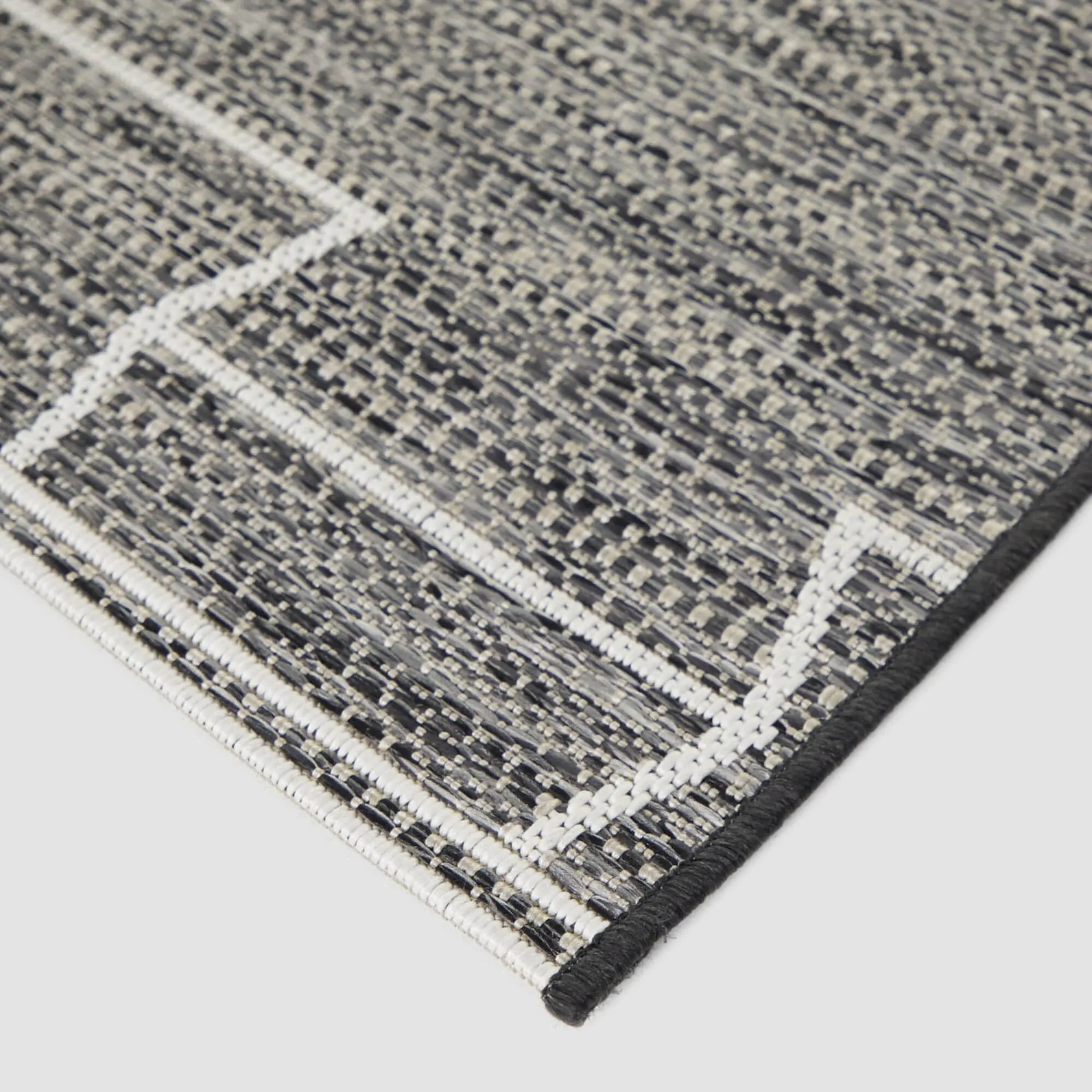 Avis Southwest Trellis Indoor/Outdoor Area Rug