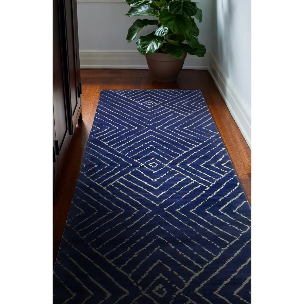 Bashian Bancroft Transitional Hand Tufted Area Rug
