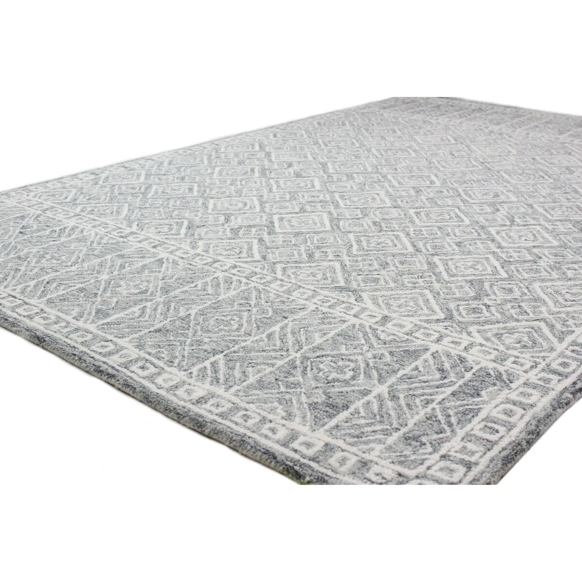 Bashian Nevin Transitional Hand Tufted Area Rug