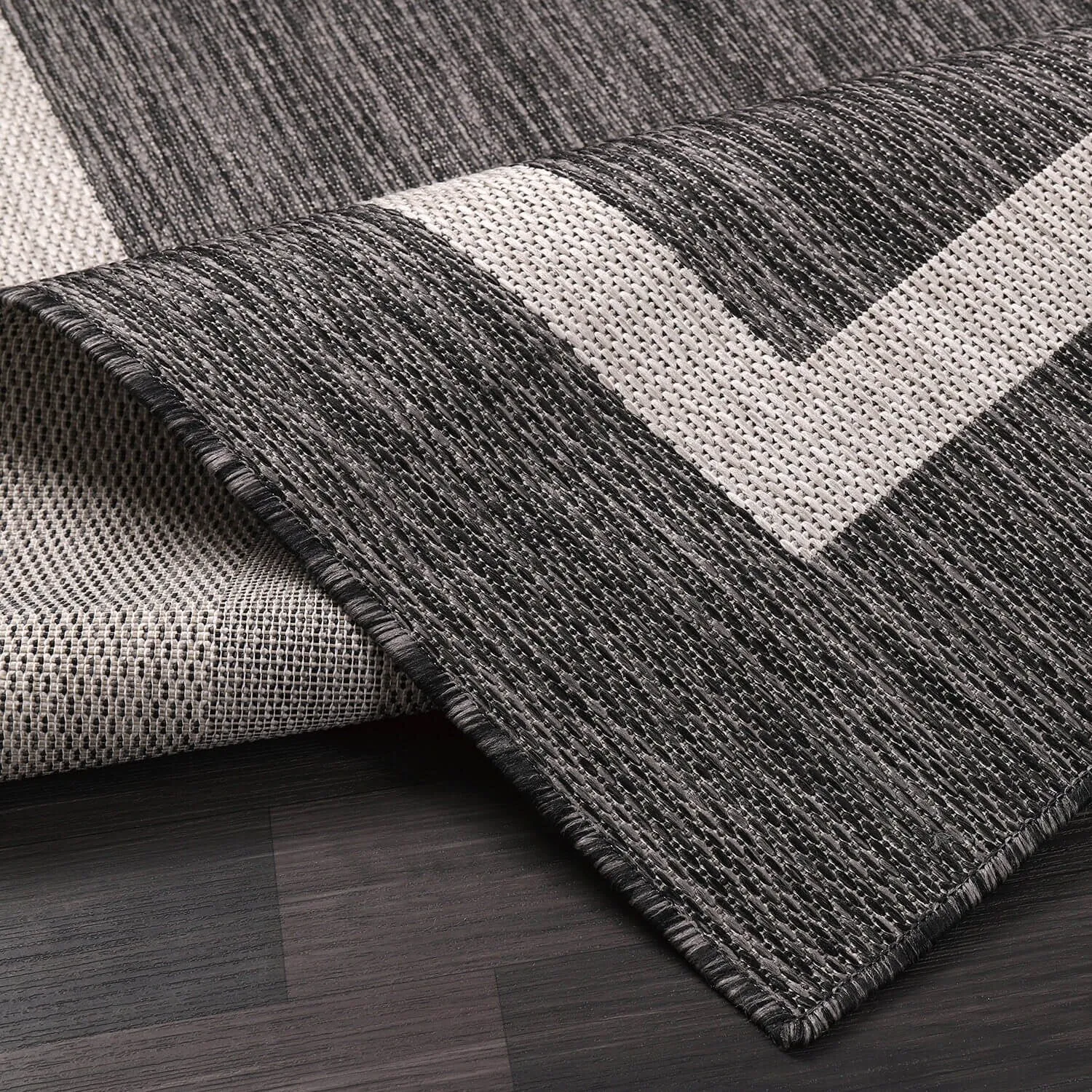 Beverly Rug Modern Bordered Indoor Outdoor Rug. Outside Carpet for Patio. Deck. Porch