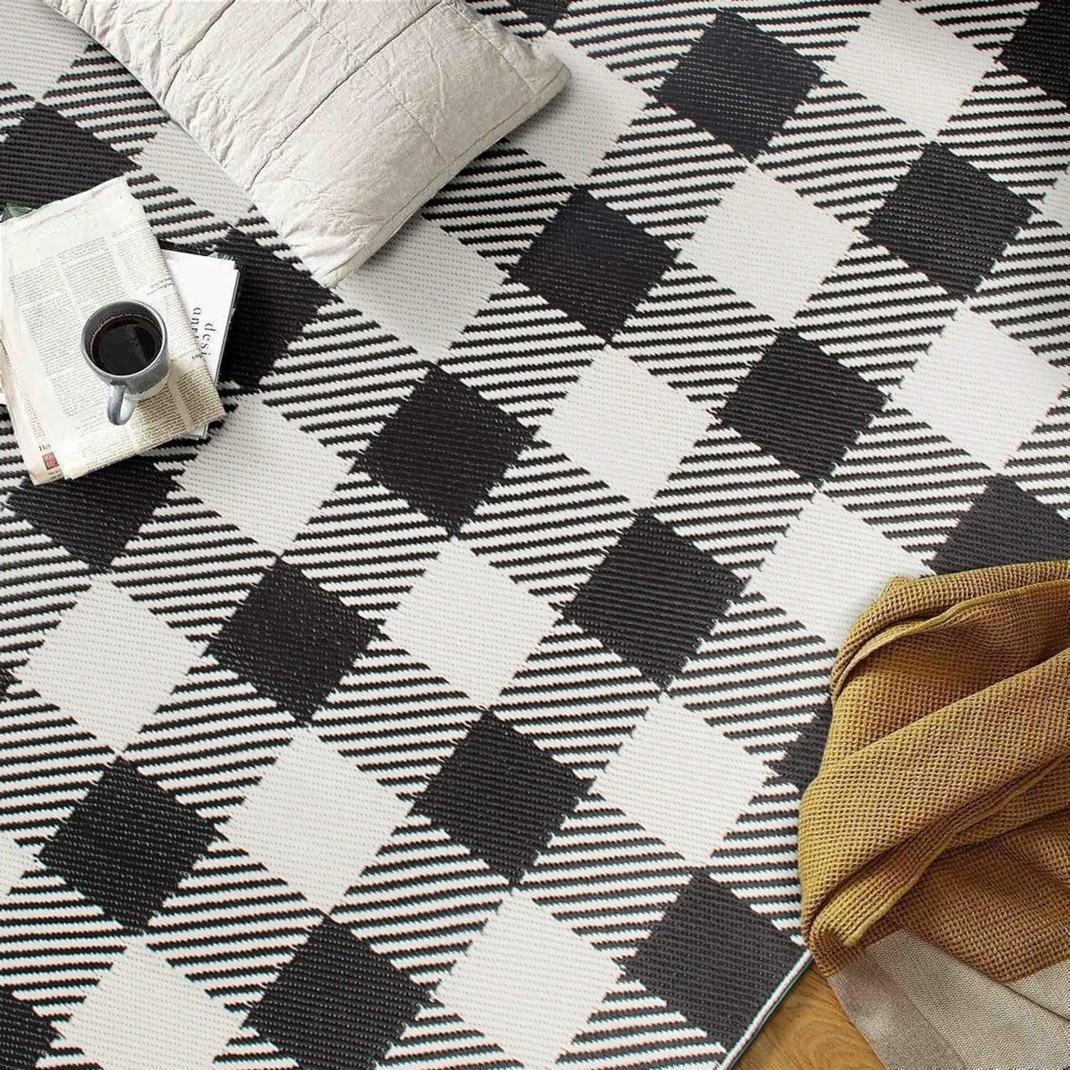 Buffalo Plaid Reversible Plastic Outdoor Rugs
