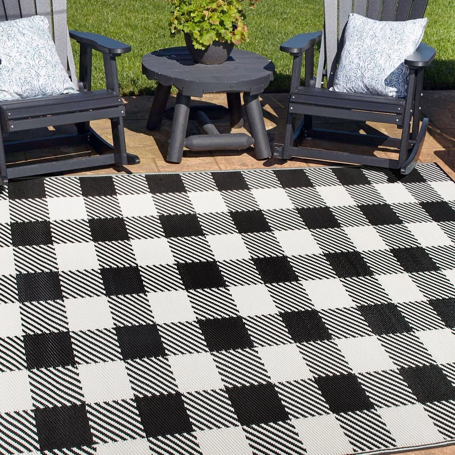 Buffalo Plaid Reversible Plastic Outdoor Rugs