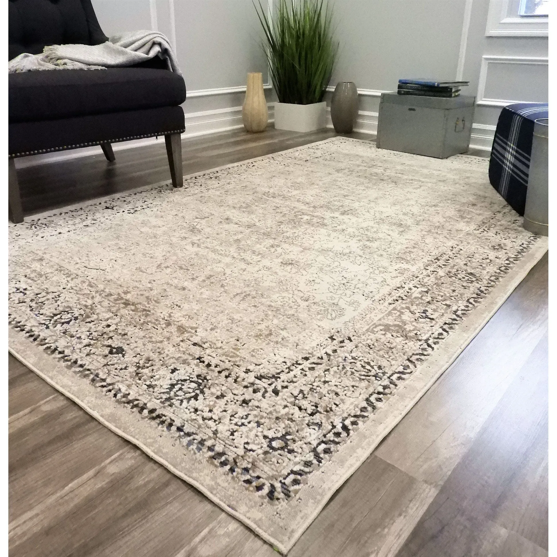 Cambridge CreamVintage Distressed Oriental Area Rug