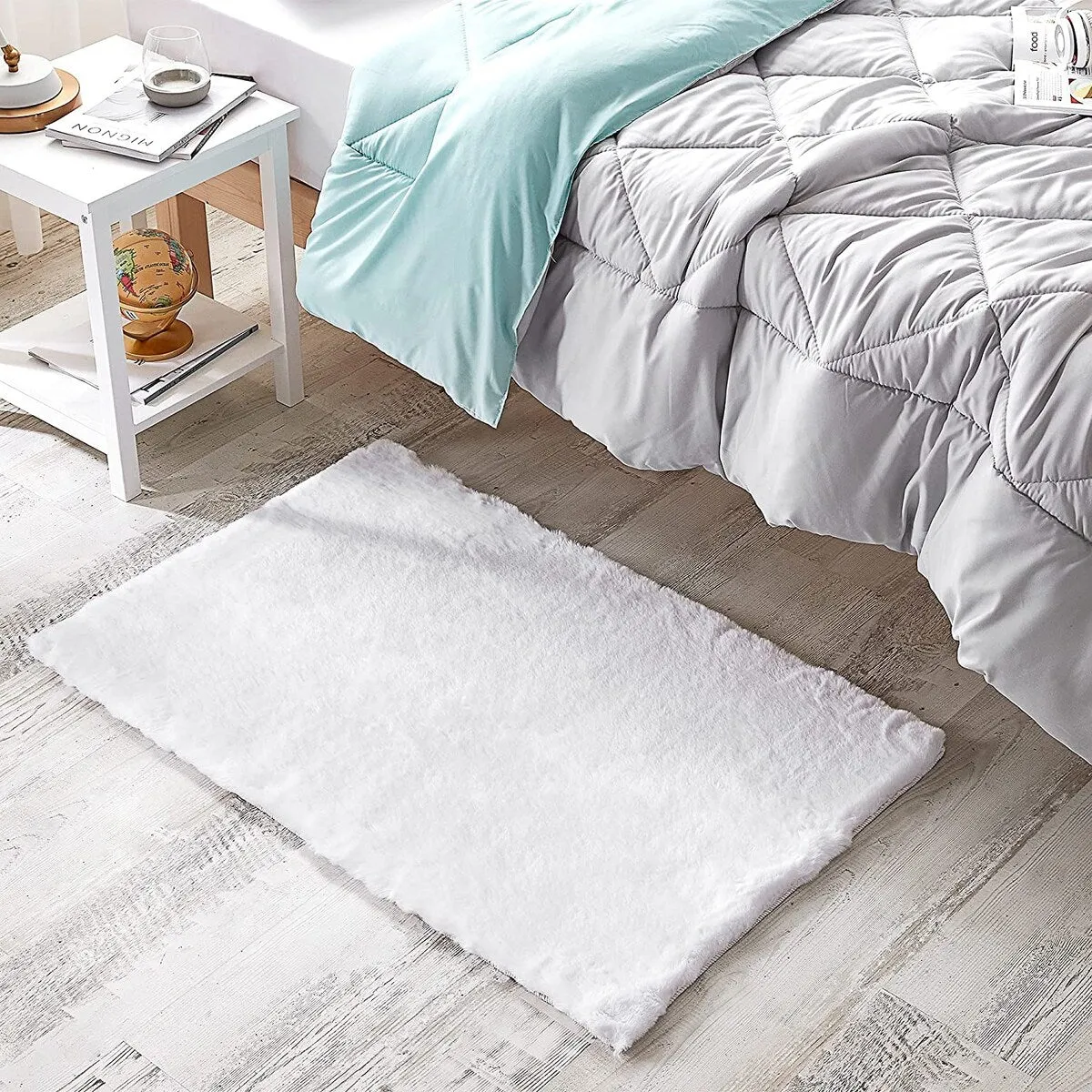 Chunky Bunny - Coma Inducer Runner Rug - White