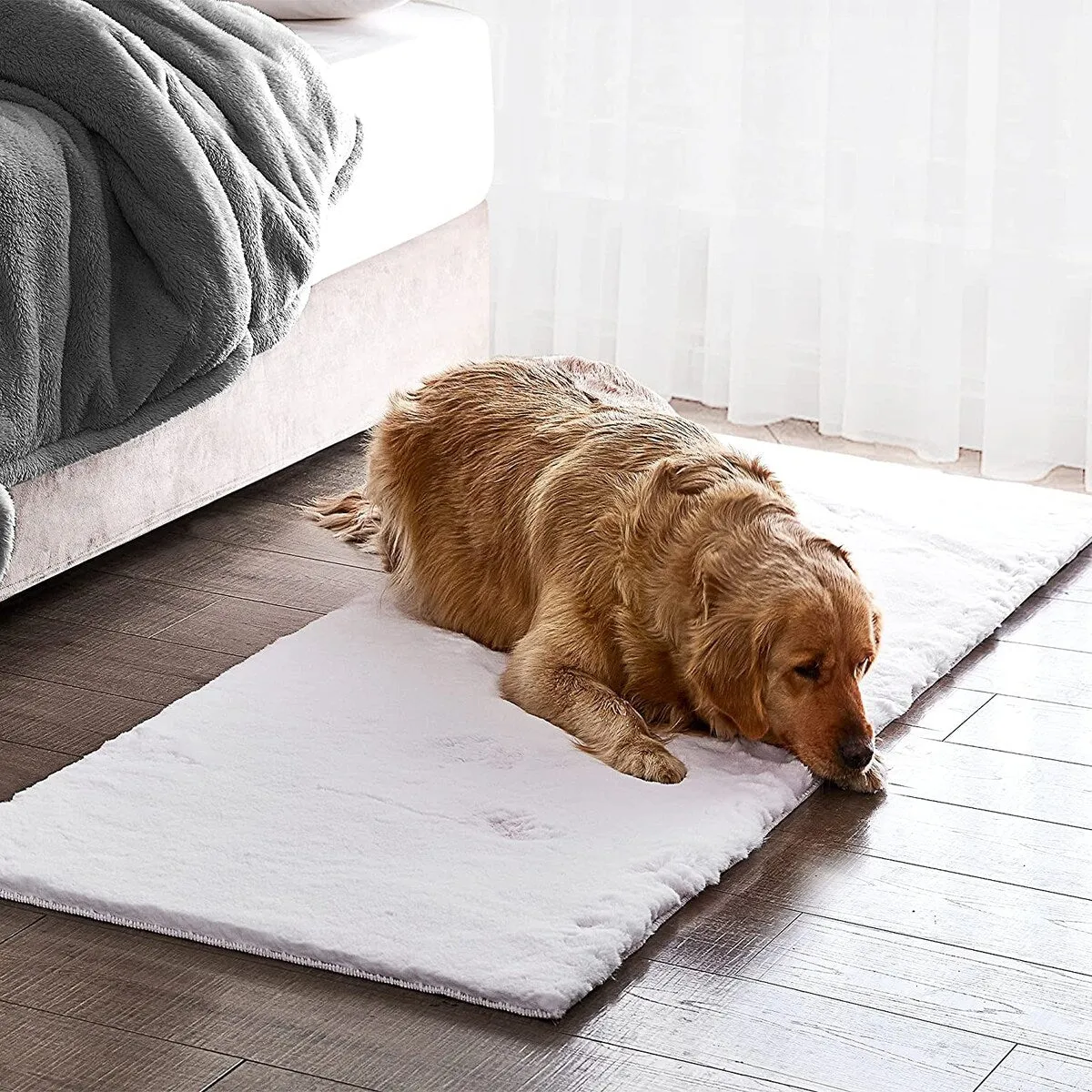 Chunky Bunny - Coma Inducer Runner Rug - White