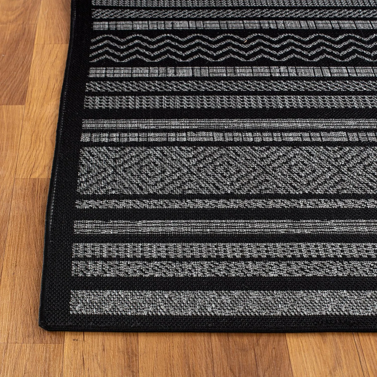 Contemporary Bohemain Stripes Indoor/Outdoor Flatweave Waterproof Backyard Patio Area Rug
