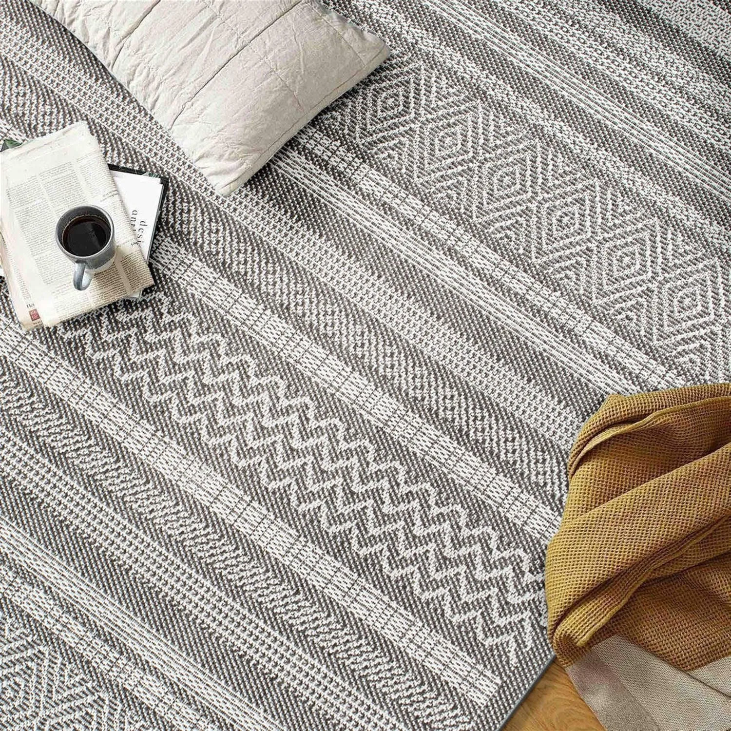 Contemporary Bohemain Stripes Indoor/Outdoor Flatweave Waterproof Backyard Patio Area Rug