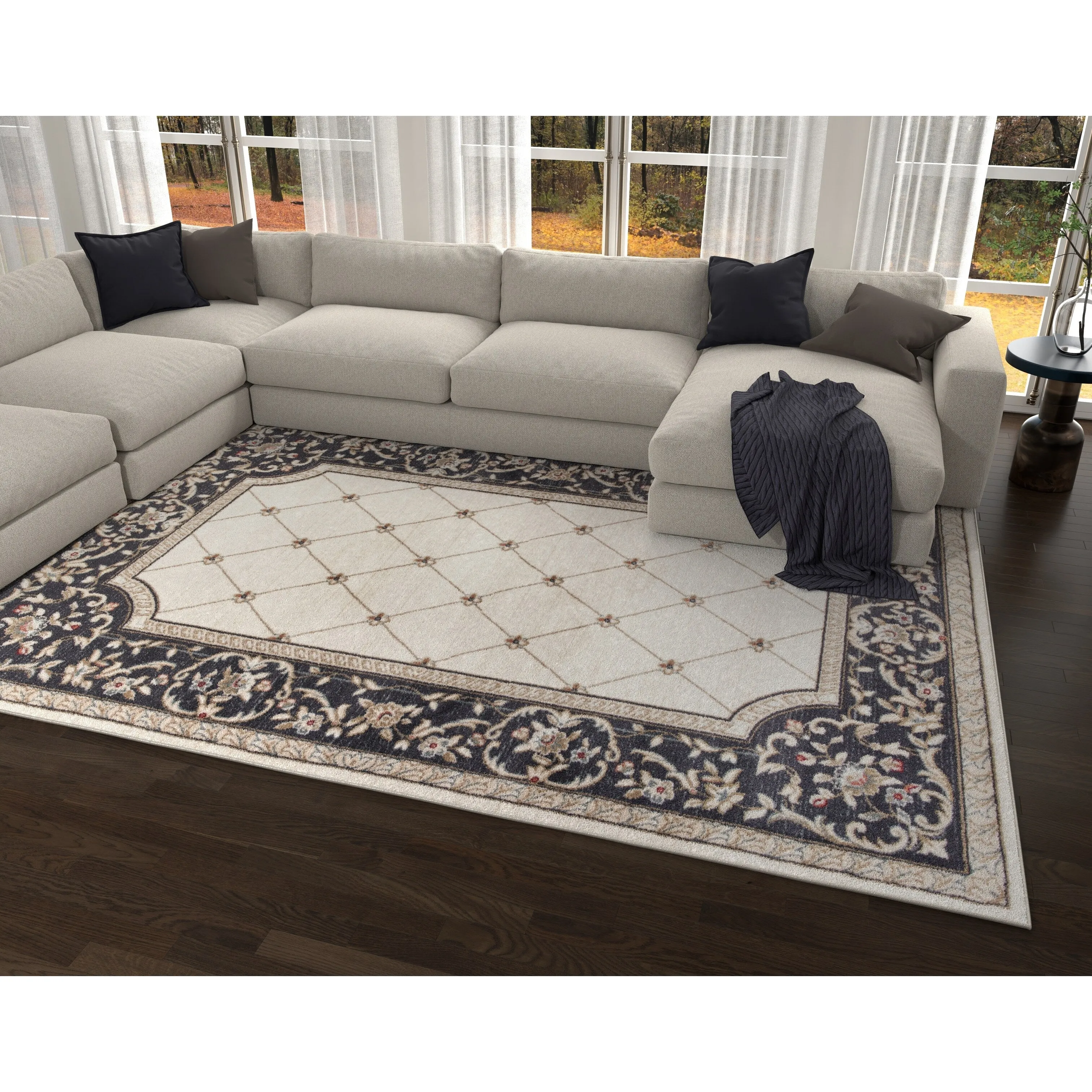 Domani Avon Elegant Victorian Trellis Rug