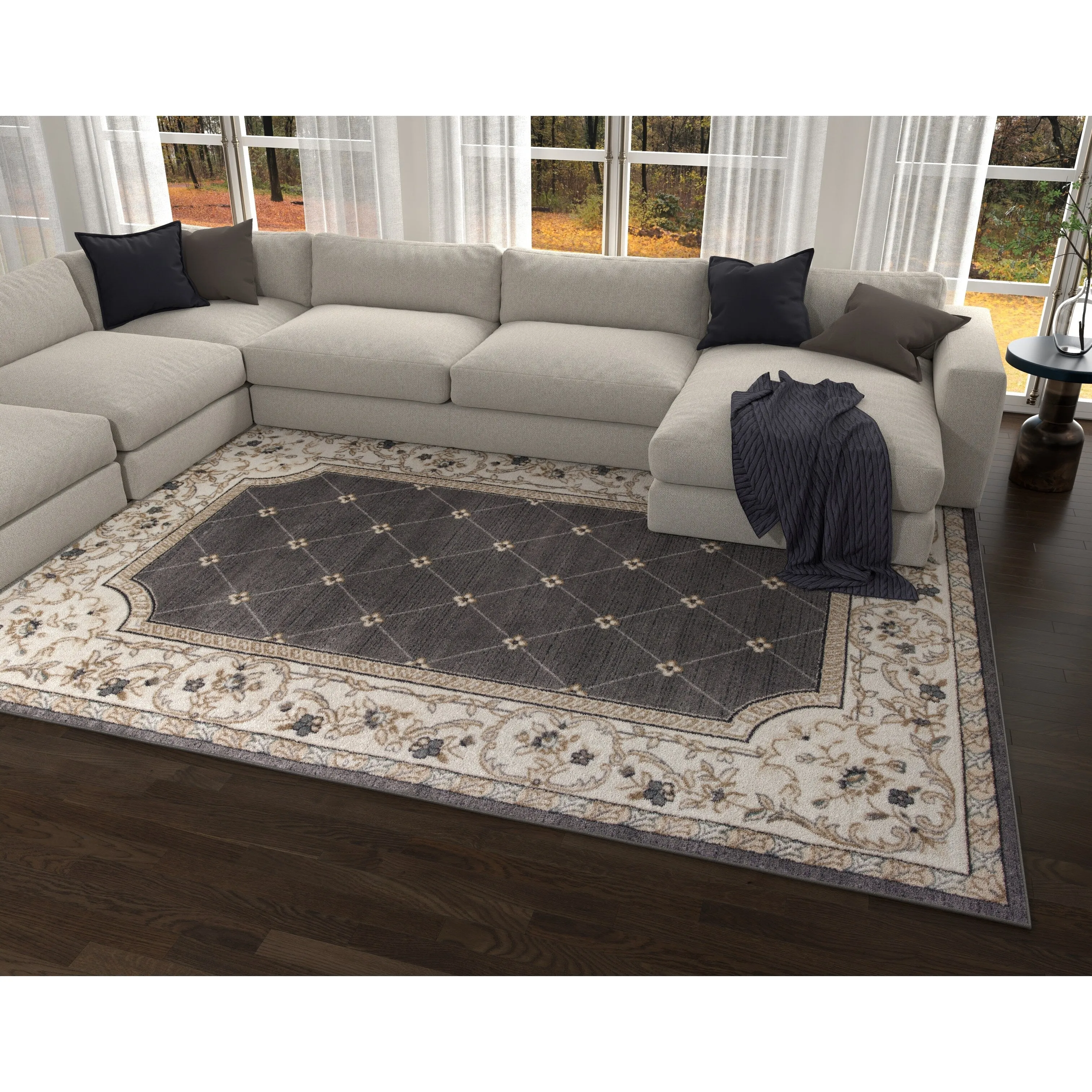 Domani Avon Elegant Victorian Trellis Rug