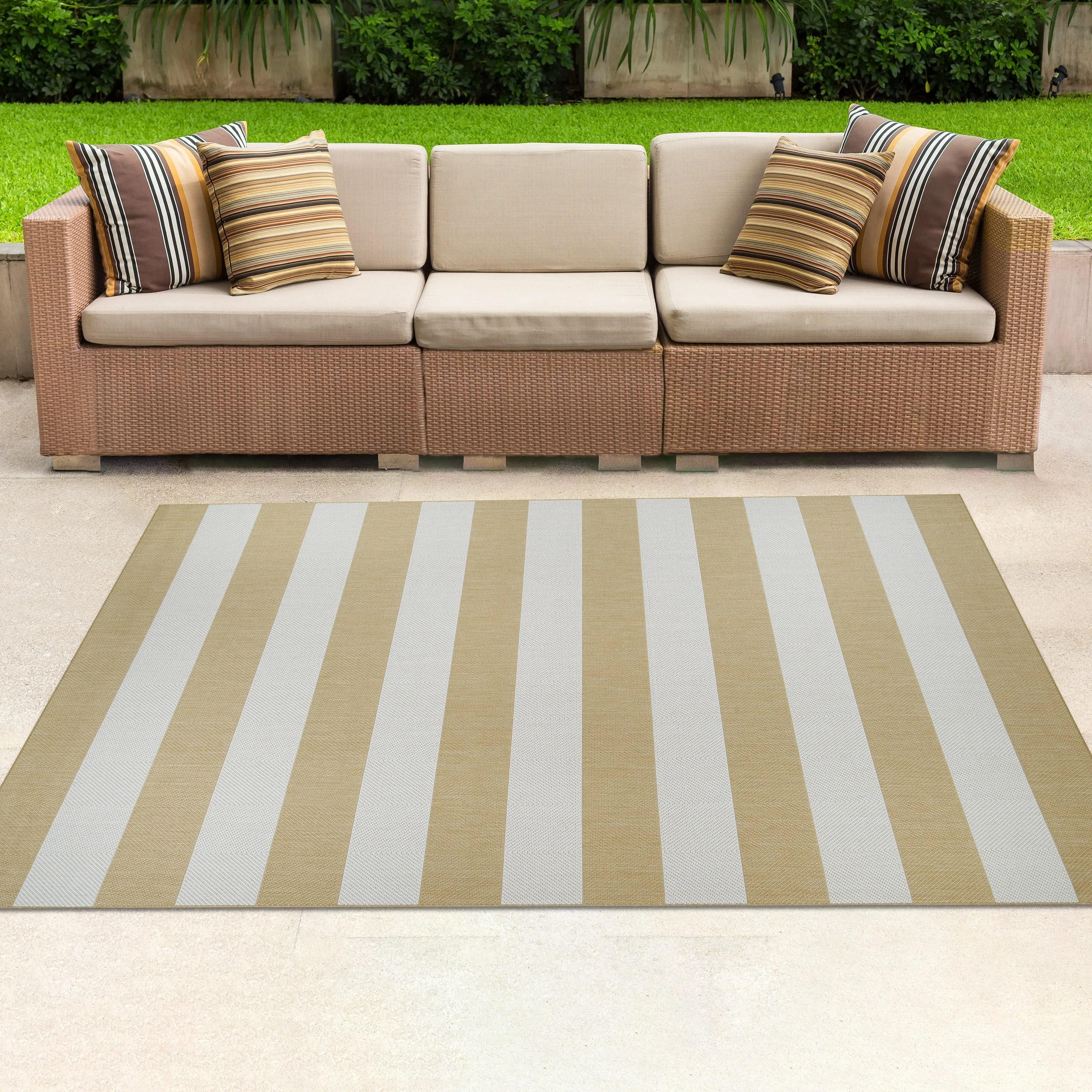Dream Decor Rugs Hampton Striped Indoor Outdoor Area Rug