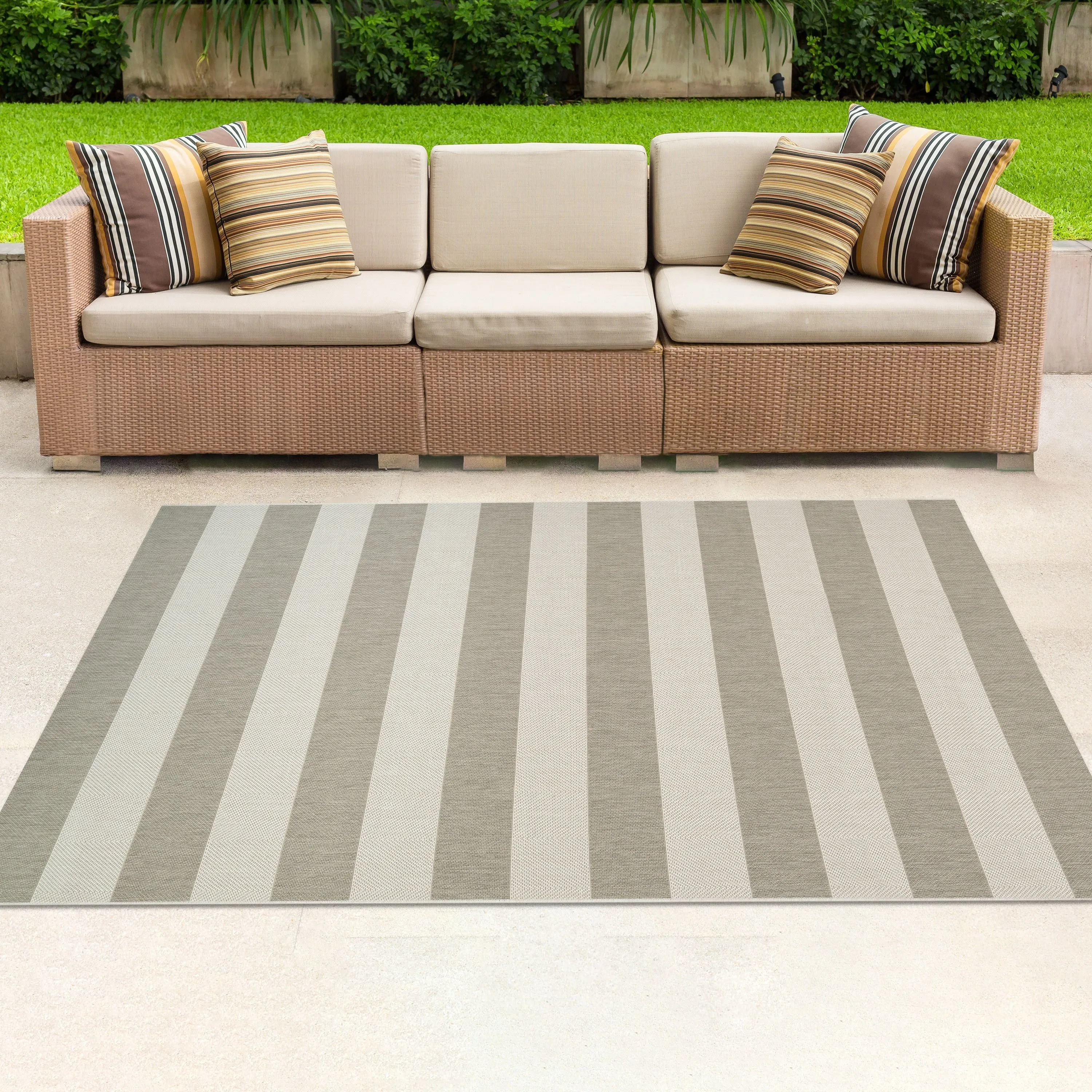 Dream Decor Rugs Hampton Striped Indoor Outdoor Area Rug