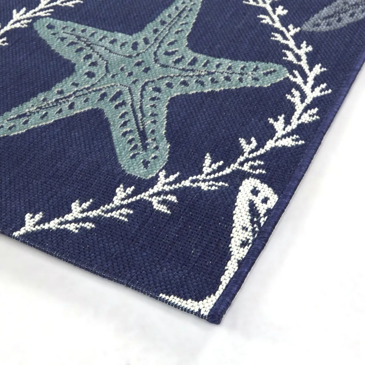 Endre Nautical Starfish Indoor/Outdoor Area Rug
