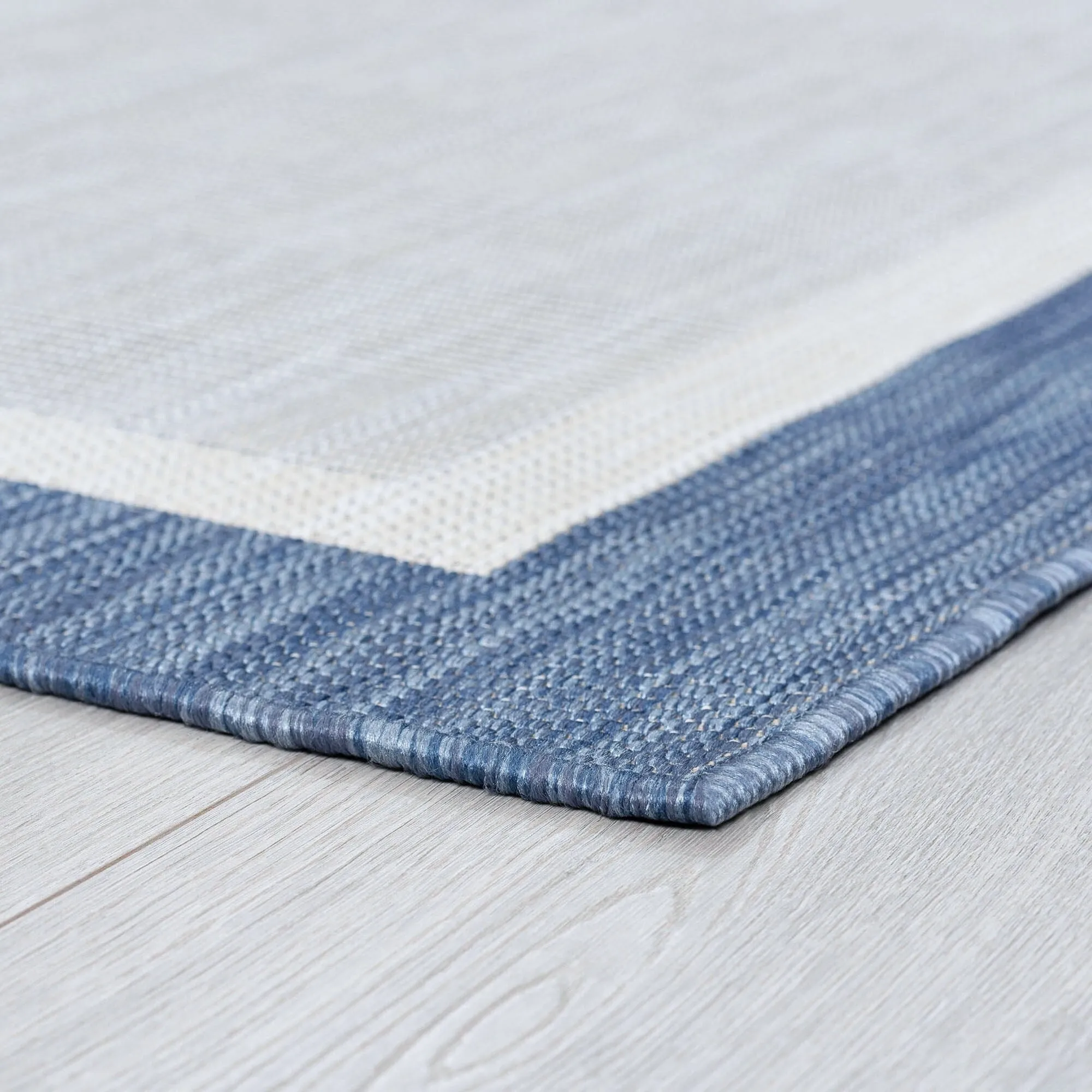 Exo Coastal Border Indoor/Outdoor Area Rug