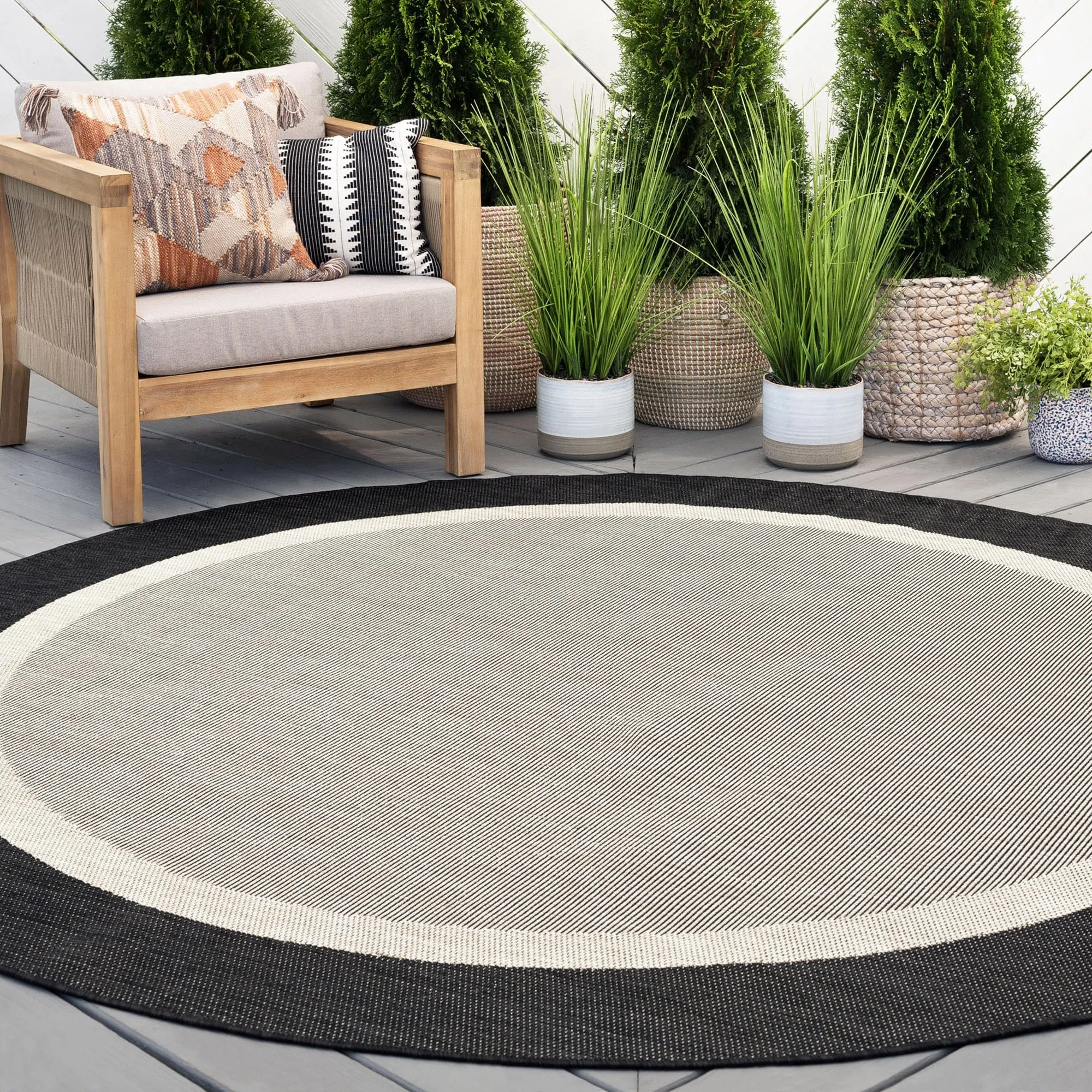 Exo Coastal Border Indoor/Outdoor Area Rug