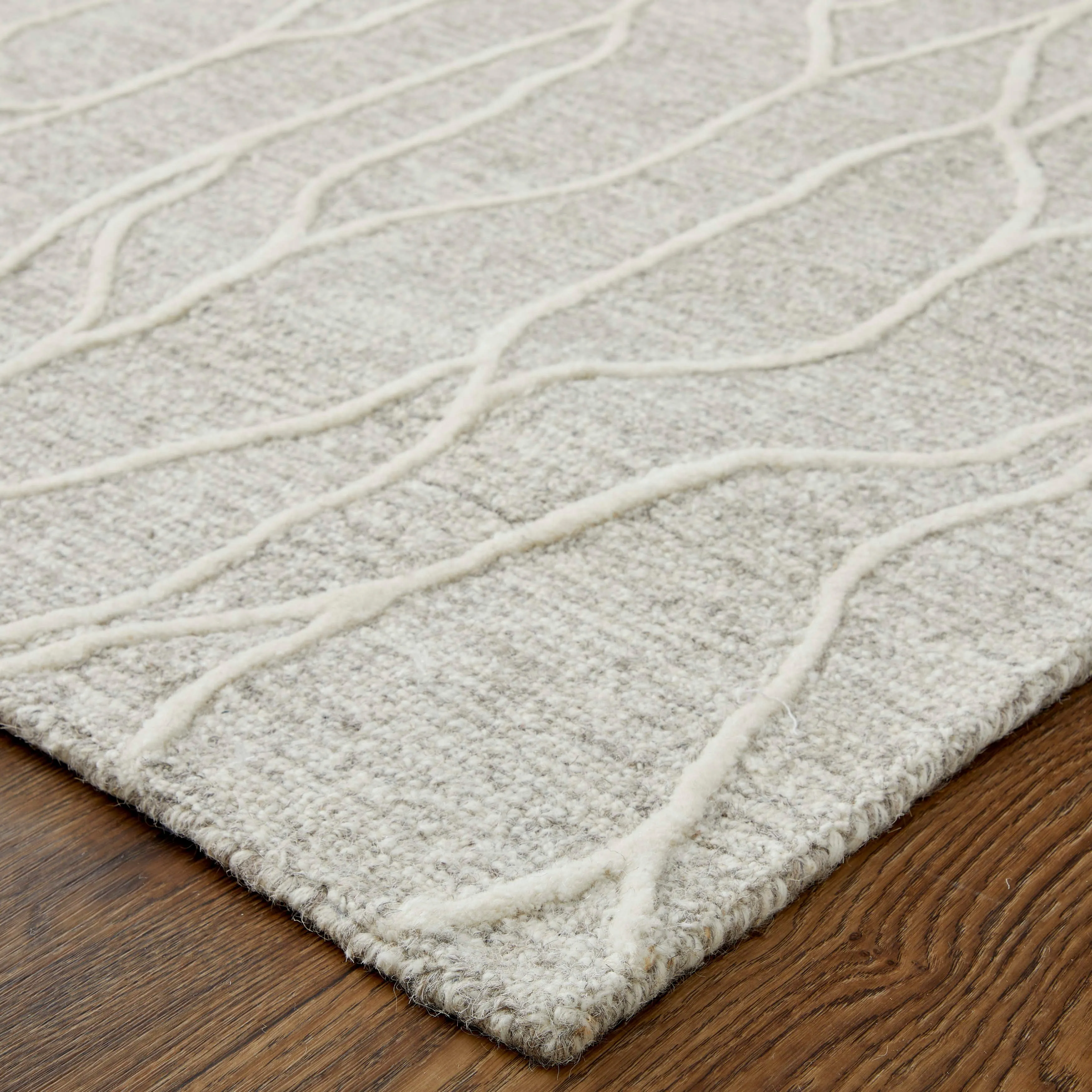 Fadden R8734 Abstract Transitional Area Rug
