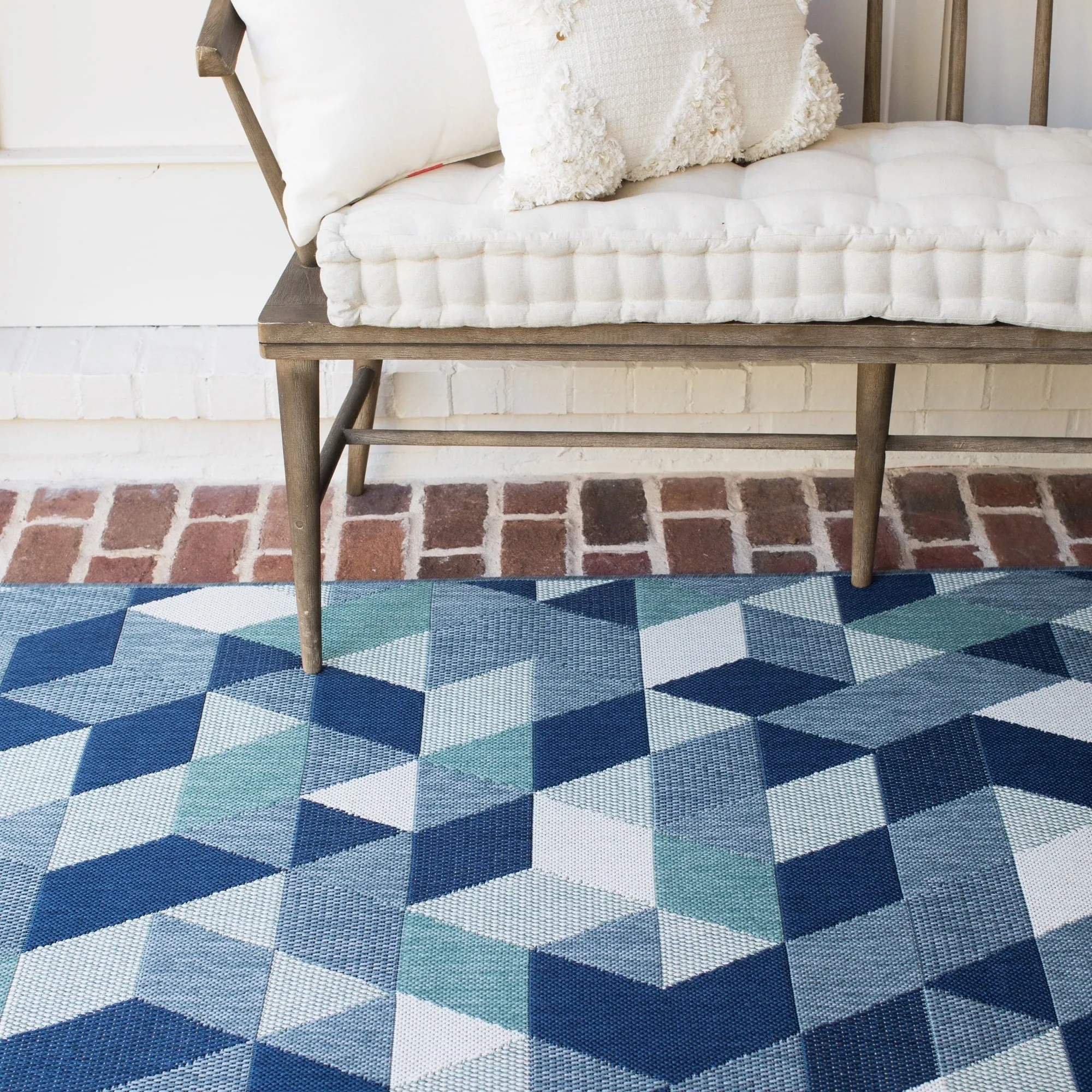 Felix Geometric Indoor/Outdoor Area Rug
