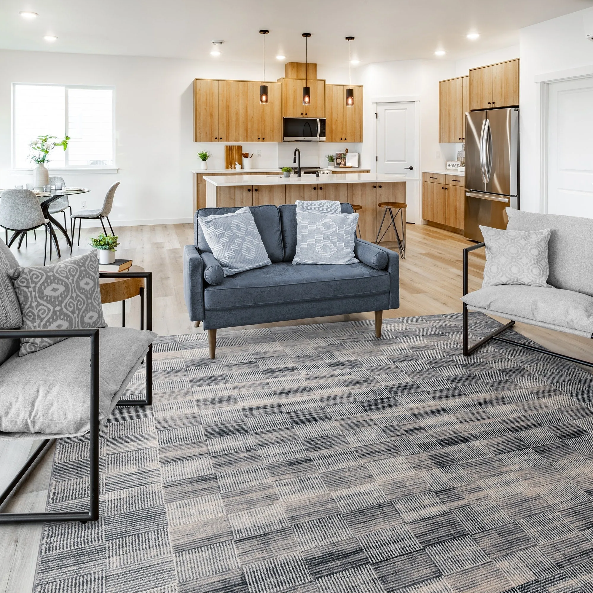 Gertmenian Flora Transitional Casual Modern Soft High-Low Polypropylene Polyester Indoor Area Rug Collection