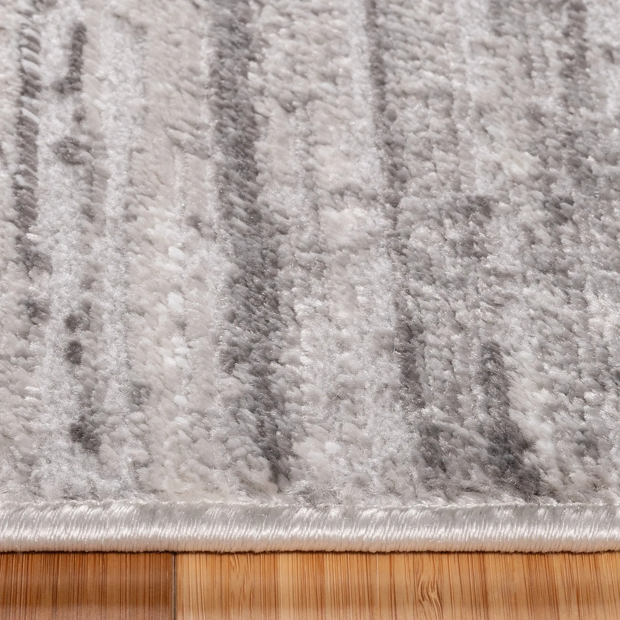 Gertmenian Flora Transitional Casual Modern Soft High-Low Polypropylene Polyester Indoor Area Rug Collection