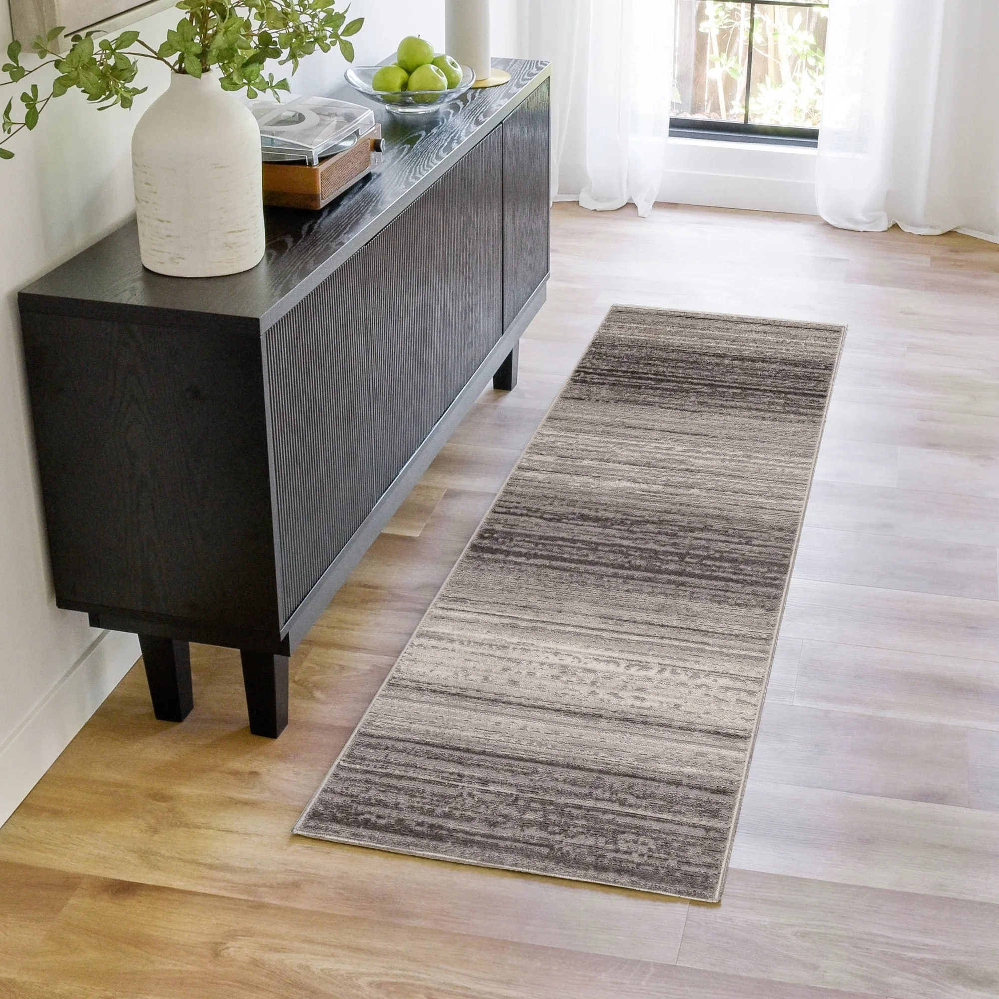 Gertmenian Flora Transitional Casual Modern Soft High-Low Polypropylene Polyester Indoor Area Rug Collection