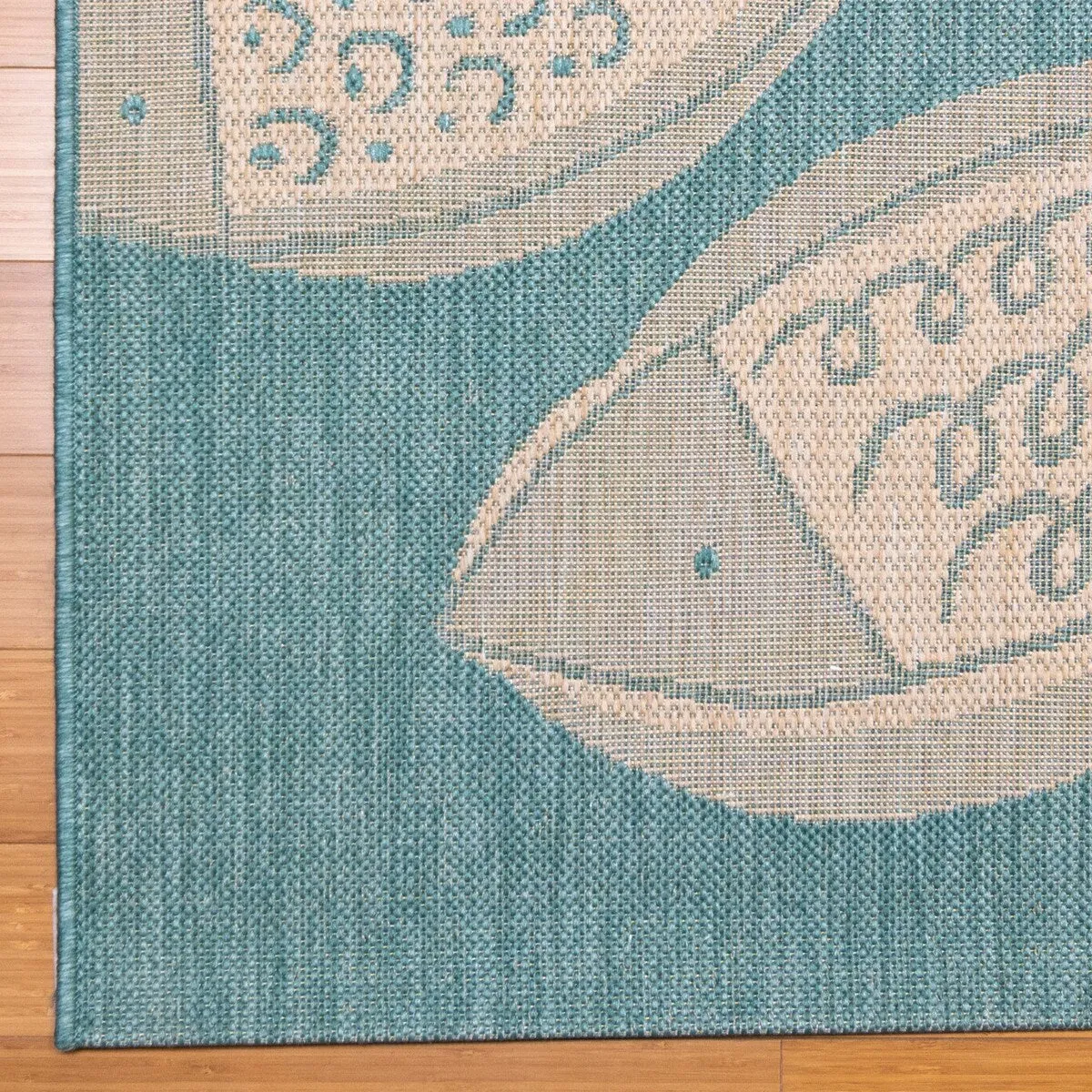 Gertmenian Paseo Loutro Oasis Aqua Casual Nautical Fish Indoor/ Outdoor Area Rug