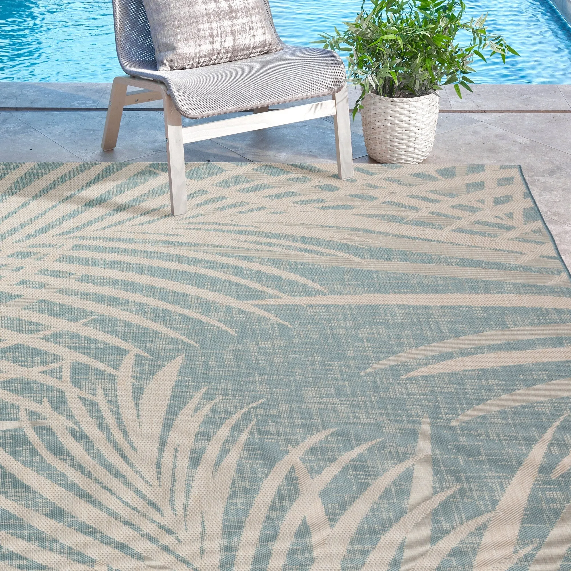 Gertmenian Paseo Paume Casual Palm Leaf Flatweave Indoor/ Outdoor Area Rug