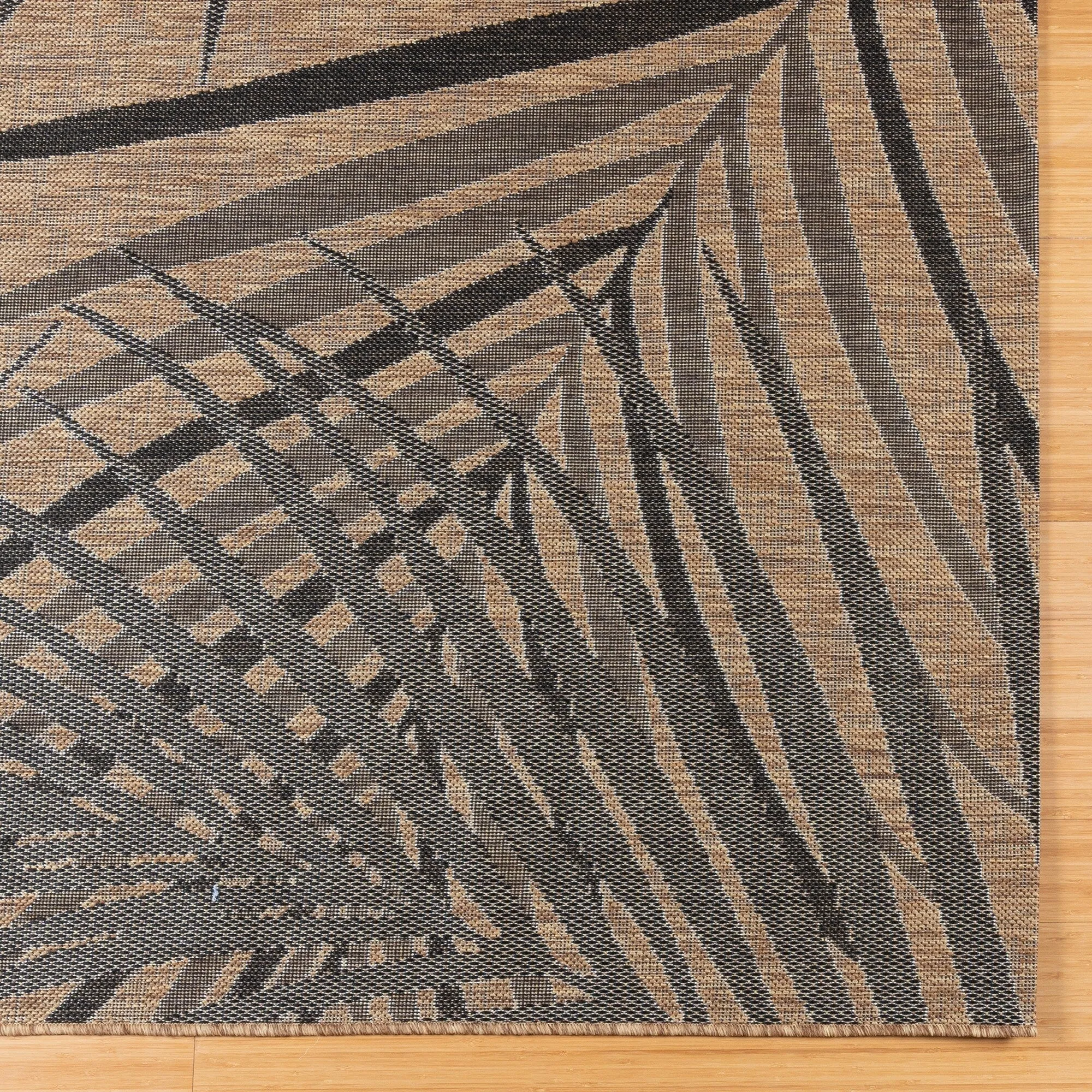 Gertmenian Paseo Paume Casual Palm Leaf Flatweave Indoor/ Outdoor Area Rug