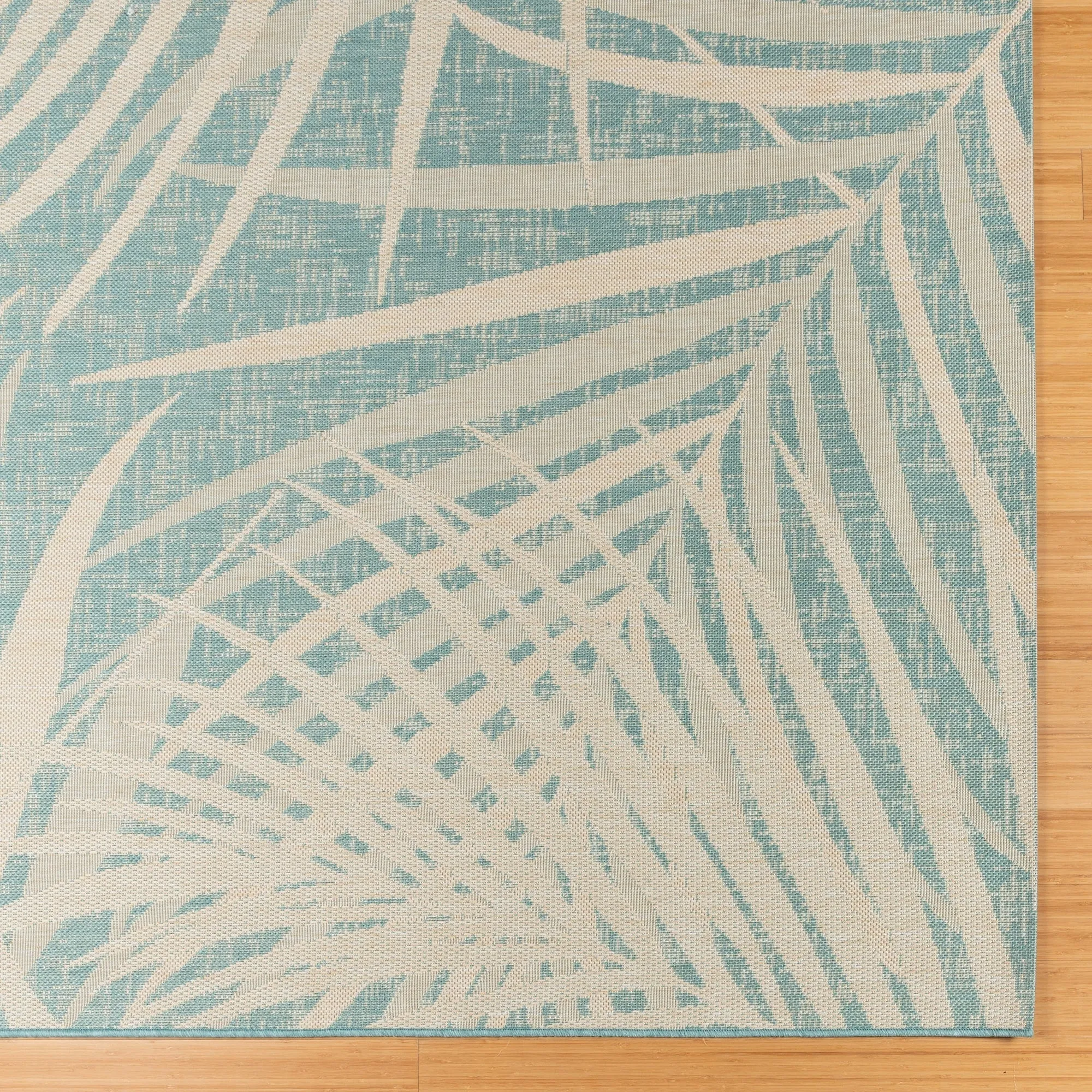 Gertmenian Paseo Paume Casual Palm Leaf Flatweave Indoor/ Outdoor Area Rug