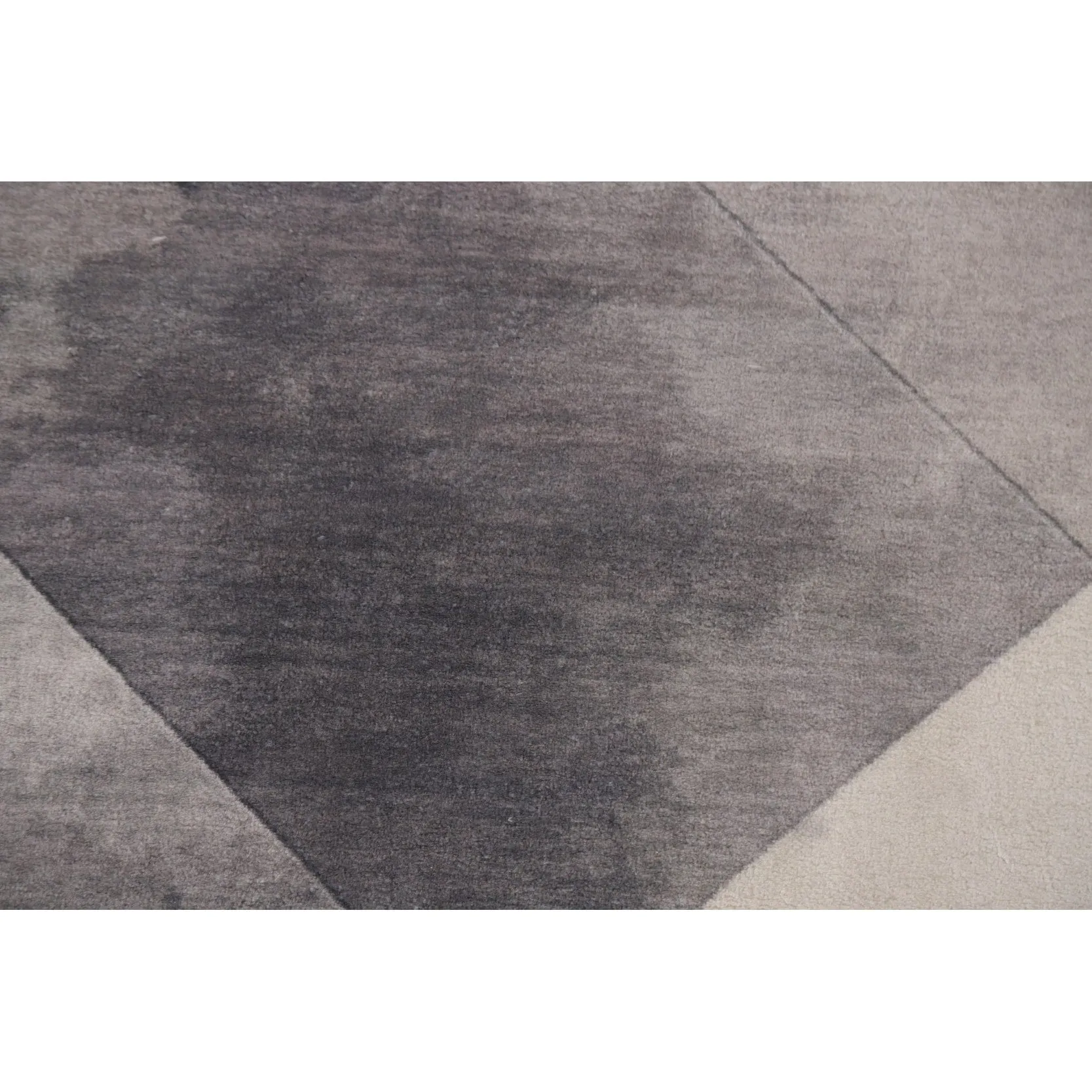 Grey Geometric Modern Rug Decorative Machine-Made Printed Carpet