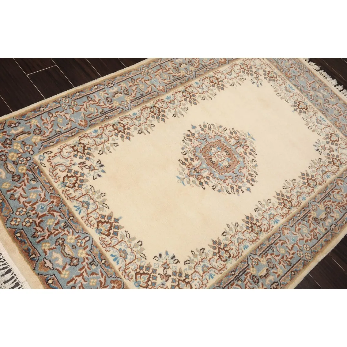 Hand Knotted Kerman Cream.Blue Persian Wool Traditional Oriental Area Rug (4x6) - 4' 2'' x 6' 3''