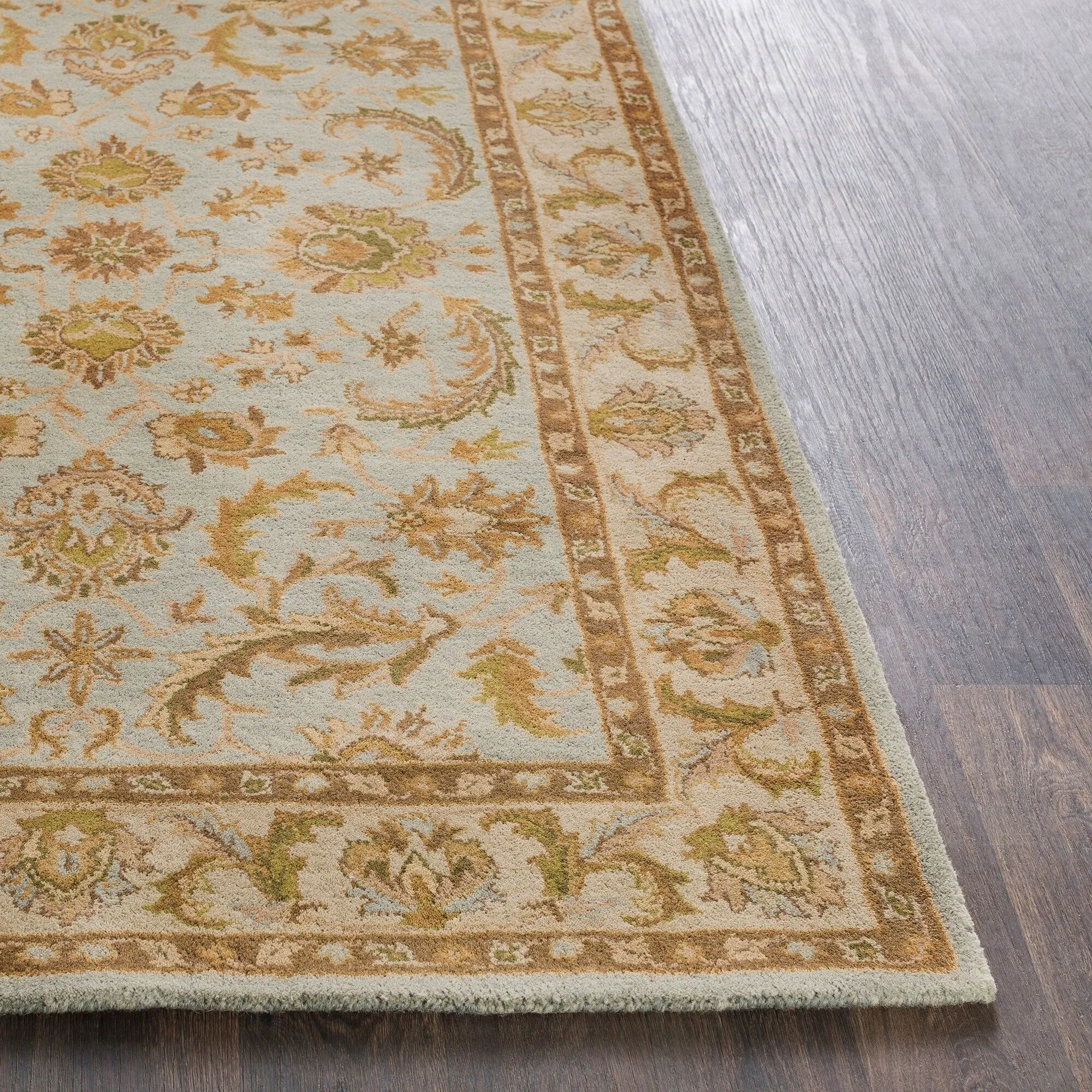 Hand-Tufted Ollie Traditional Border Accent Rug