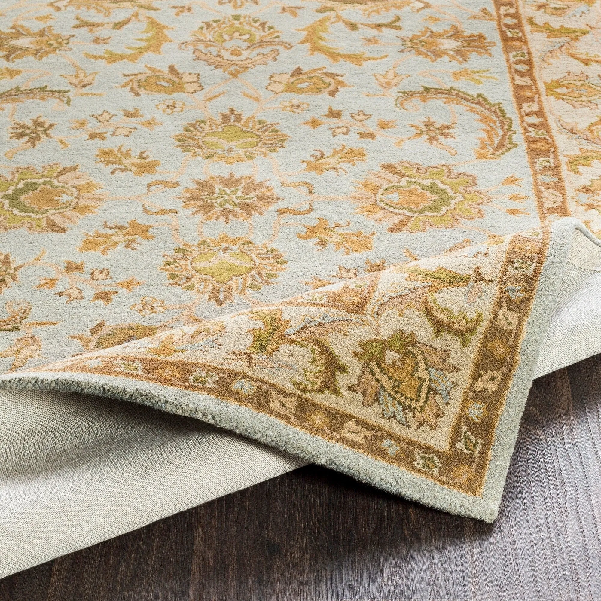 Hand-Tufted Ollie Traditional Border Accent Rug