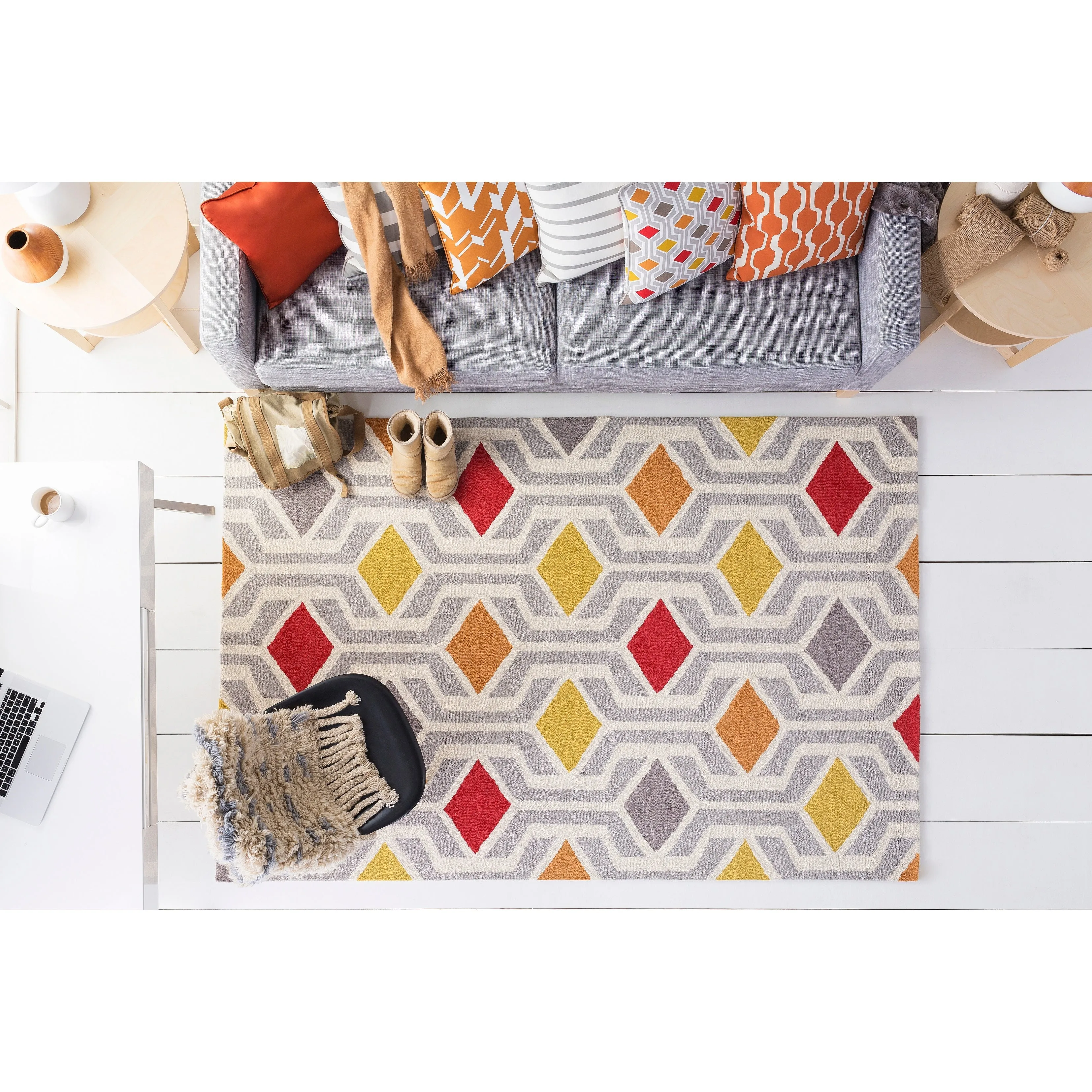 Hand-Tufted Pass Wool Rug