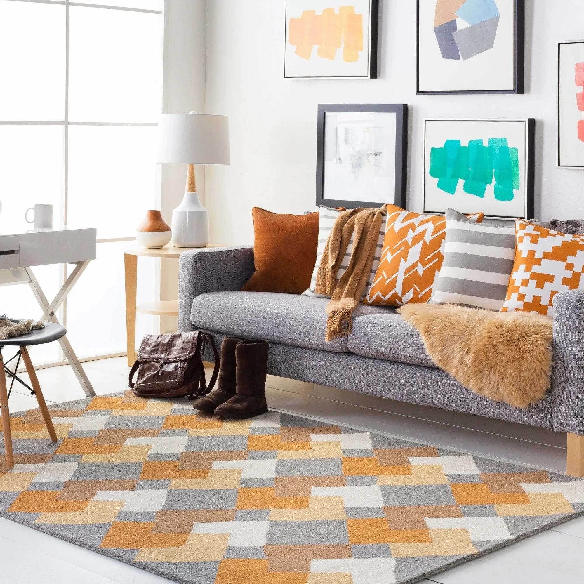 Hand-Tufted Pico Wool Rug