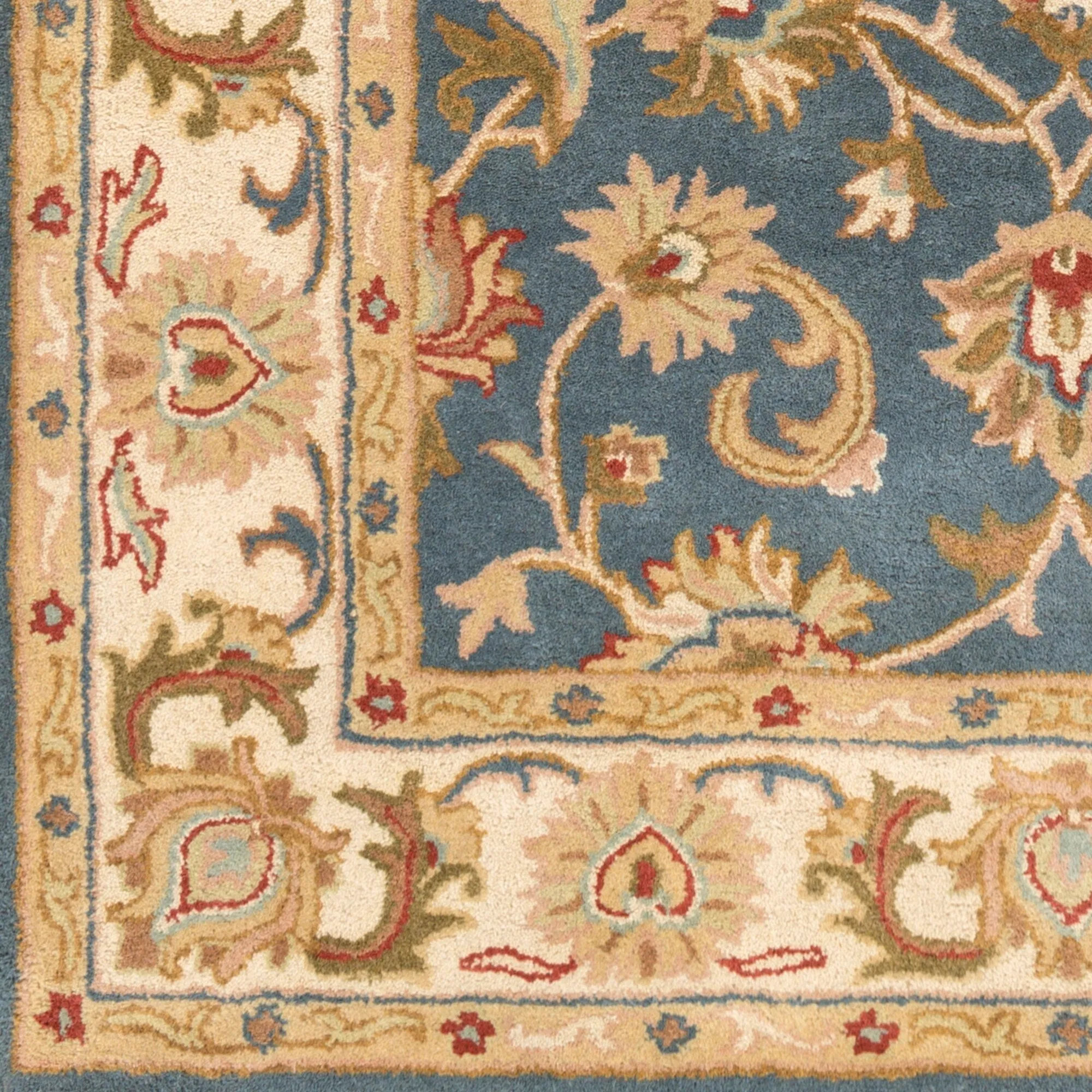 Hand-Tufted Reno Traditonal Bordered Wool Rug