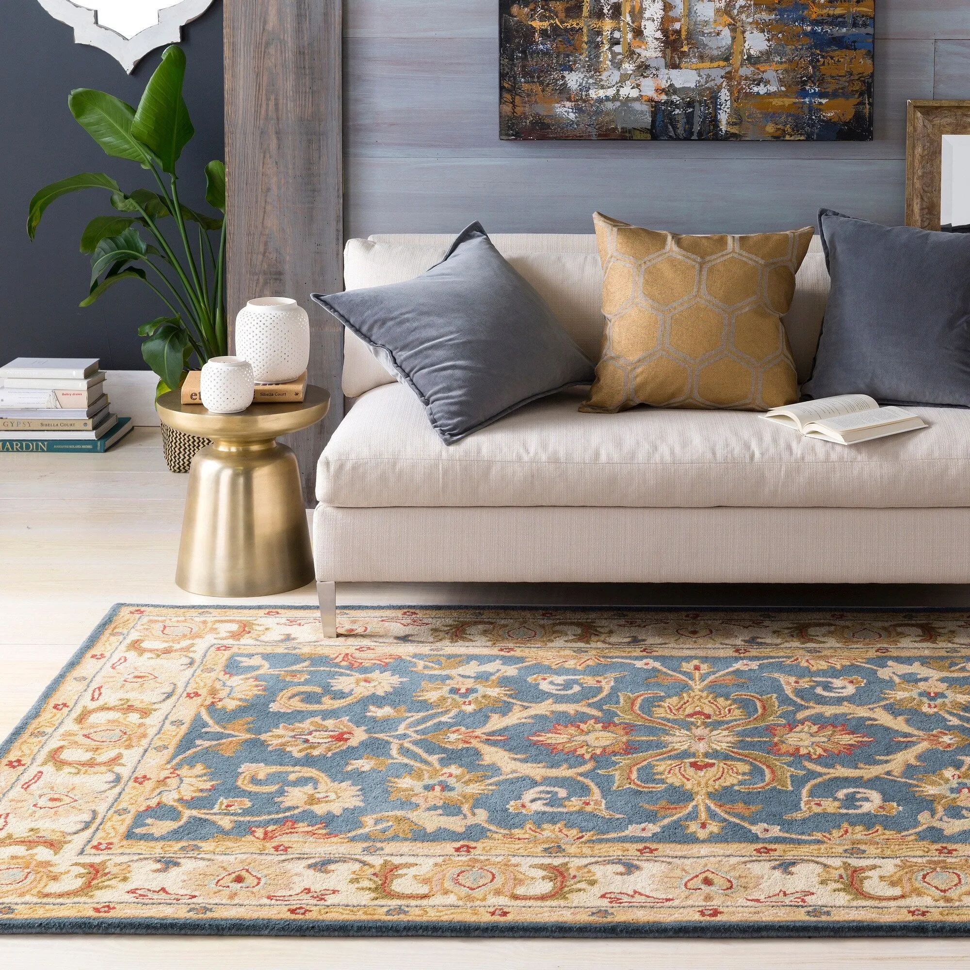 Hand-Tufted Reno Traditonal Bordered Wool Rug